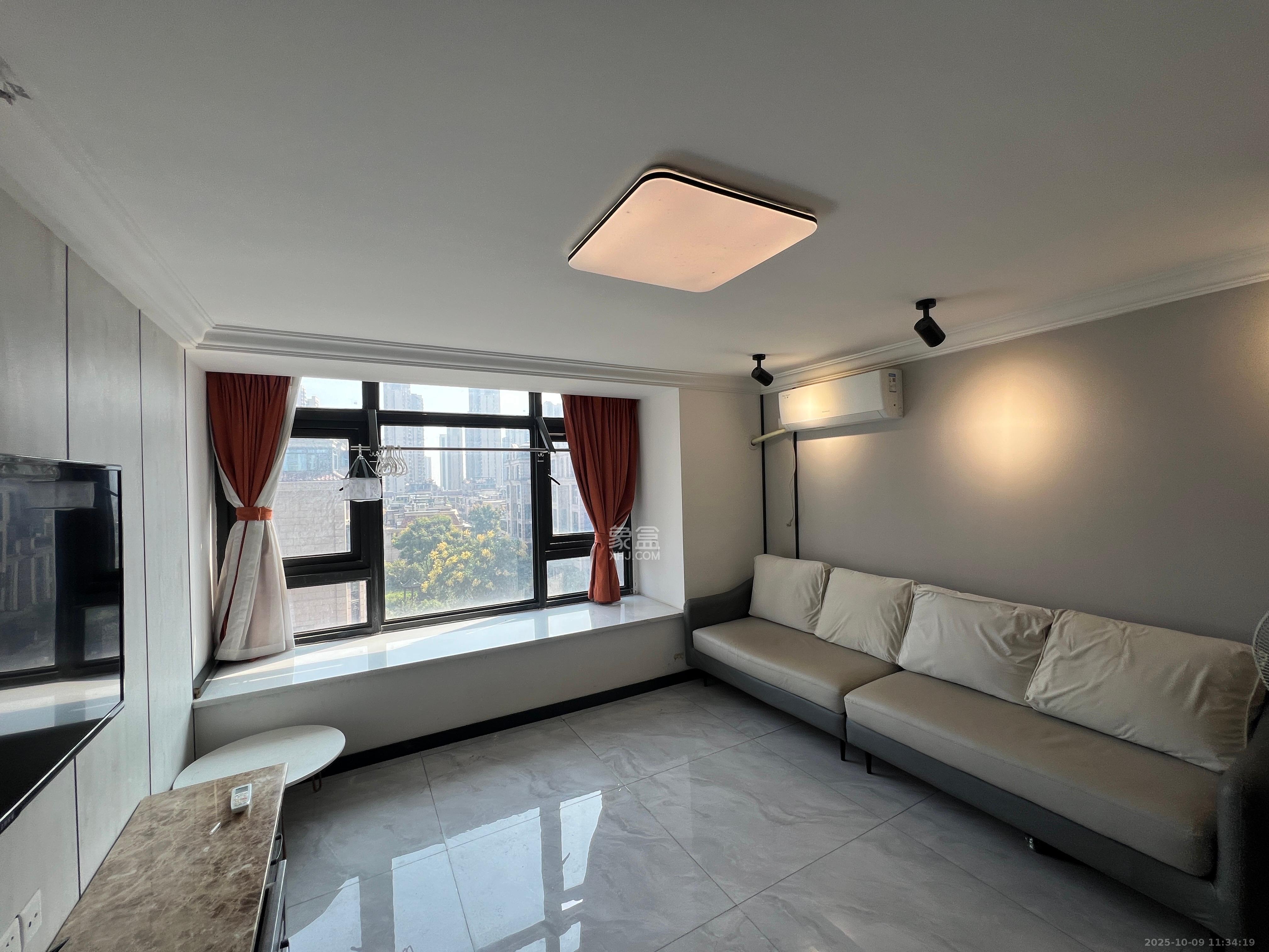 明昇壹城(明昇时代广场)三期 2室1厅1卫 2200.0元/月 明昇壹城(明昇时代广场)三期 2室1厅1卫 2200.0元/月室内图