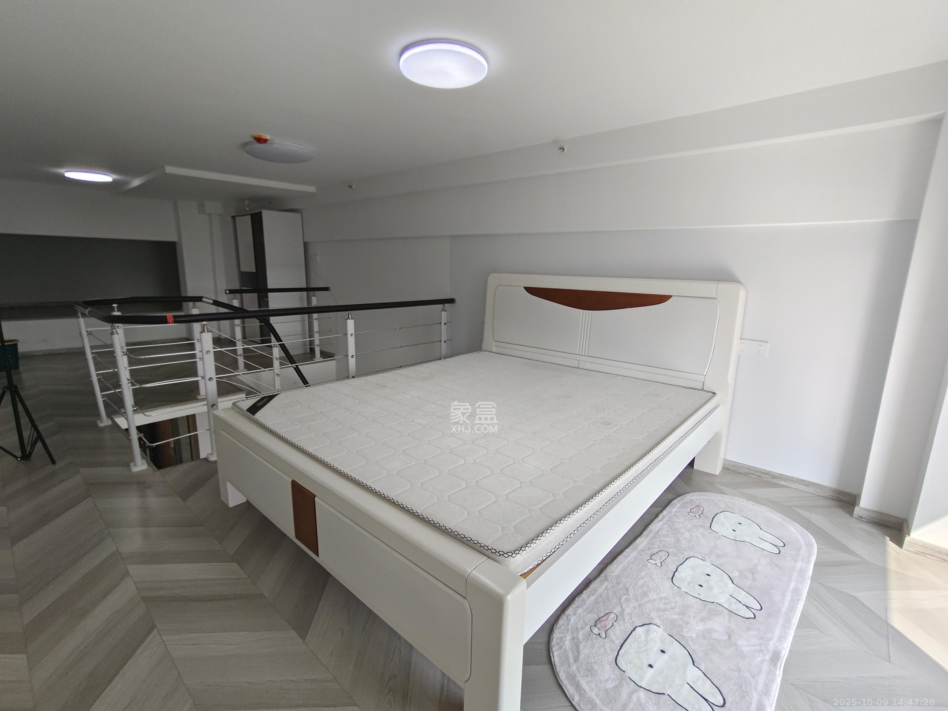 中海阅溪府 2室1厅1卫 1700.0元/月 中海阅溪府 2室1厅1卫 1700.0元/月室内图