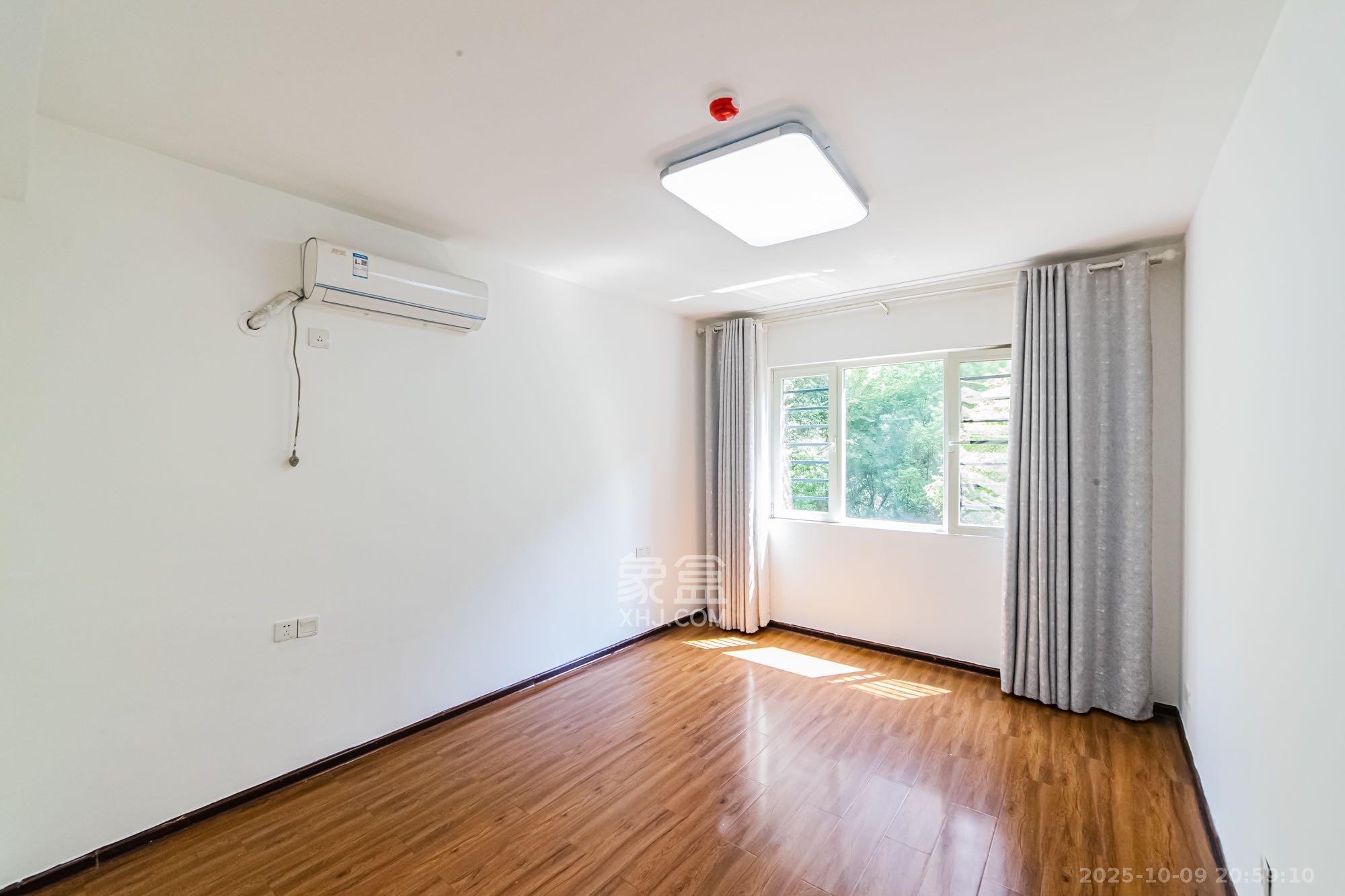 北辰三角洲E4区  4室2厅2卫    3800.0元/月 北辰三角洲E4区  4室2厅2卫    3800.0元/月室内图