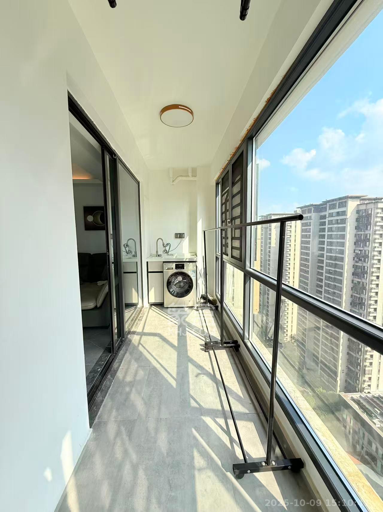 金茂建发泊悦  3室2厅2卫    3200.0元/月室内图