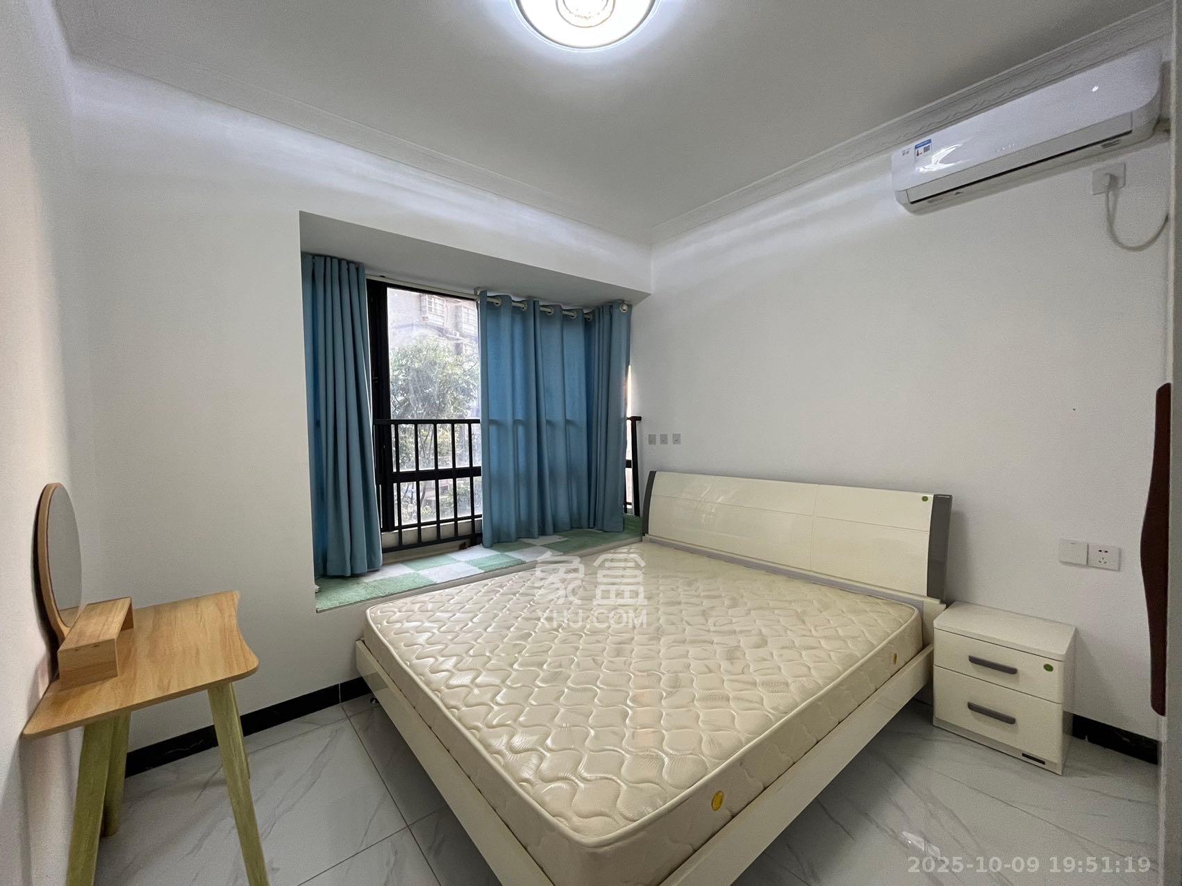 荣悦台  2室1厅1卫    3200.0元/月室内图