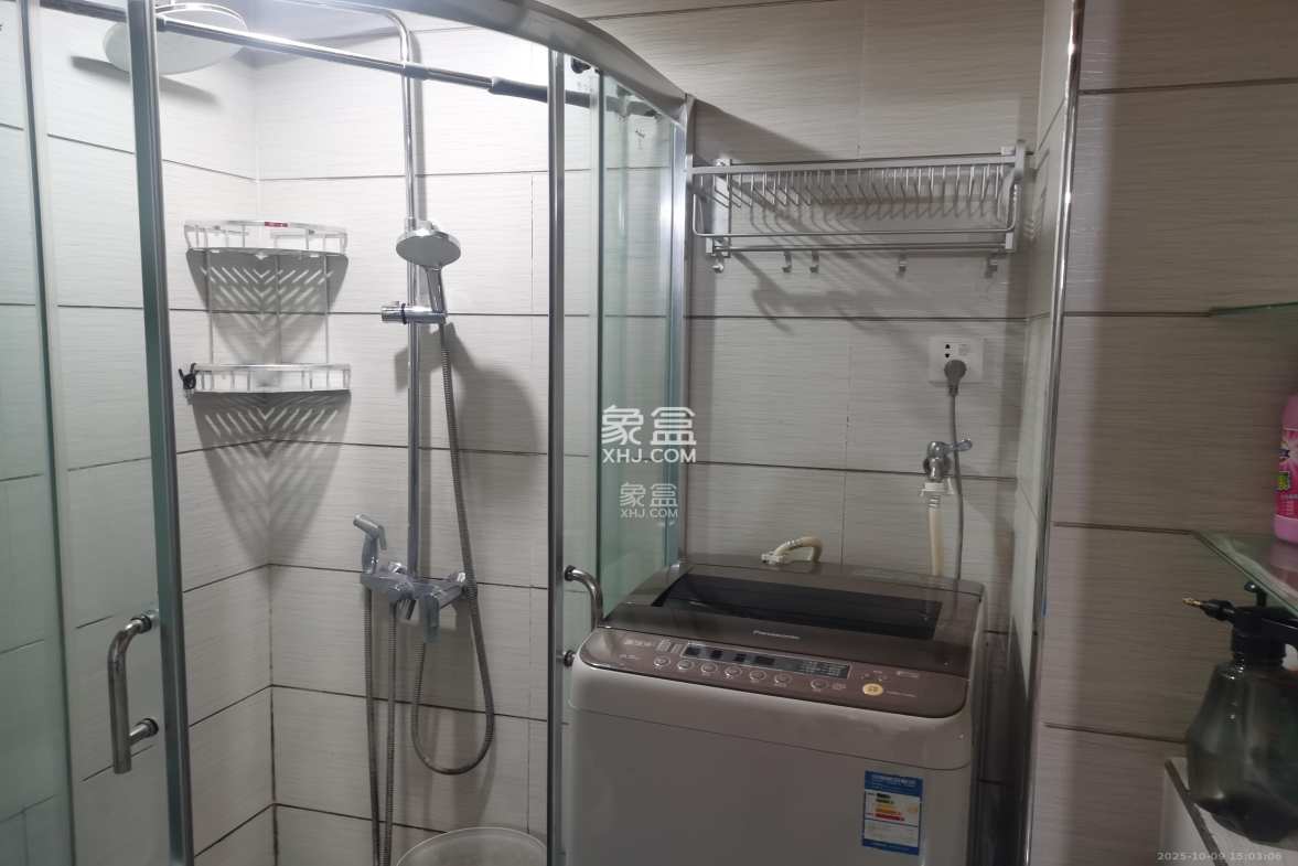 万博汇 2室1厅1卫 3000.0元/月 万博汇 2室1厅1卫 3000.0元/月室内图