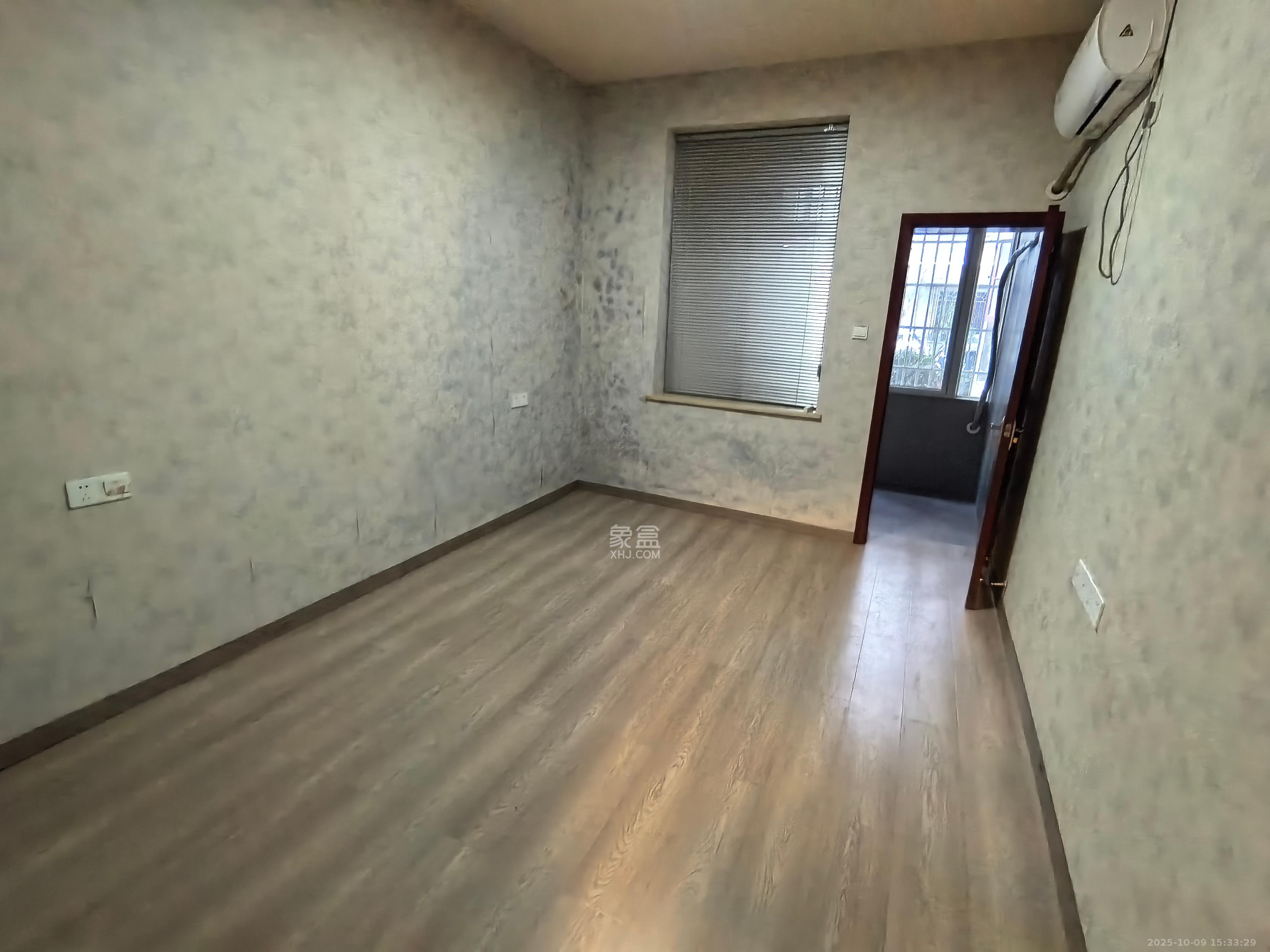 司法厅宿舍  3室2厅1卫    3000.0元/月室内图