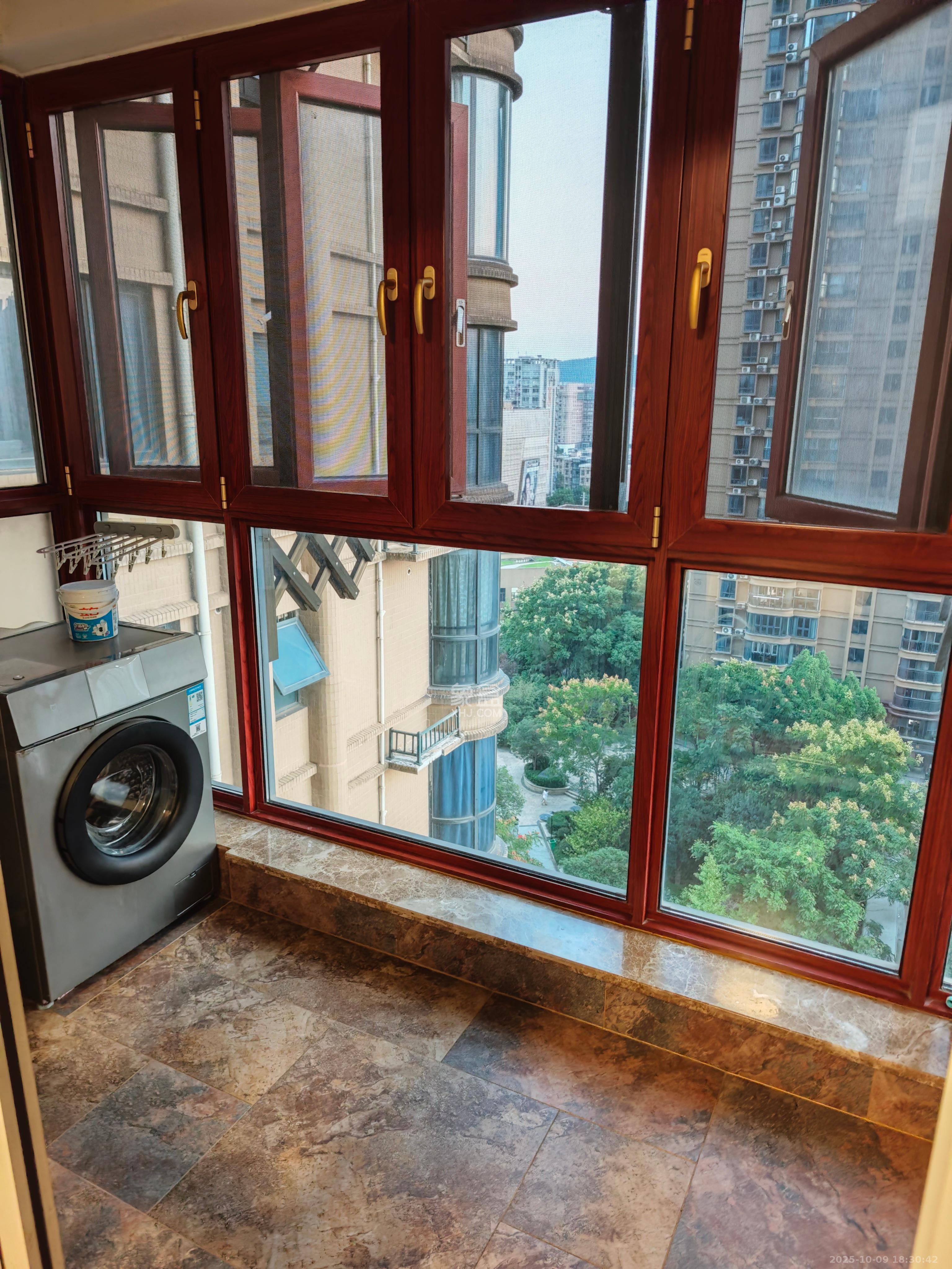 永祺西京 4室2厅2卫 4200.0元/月 永祺西京 4室2厅2卫 4200.0元/月室内图