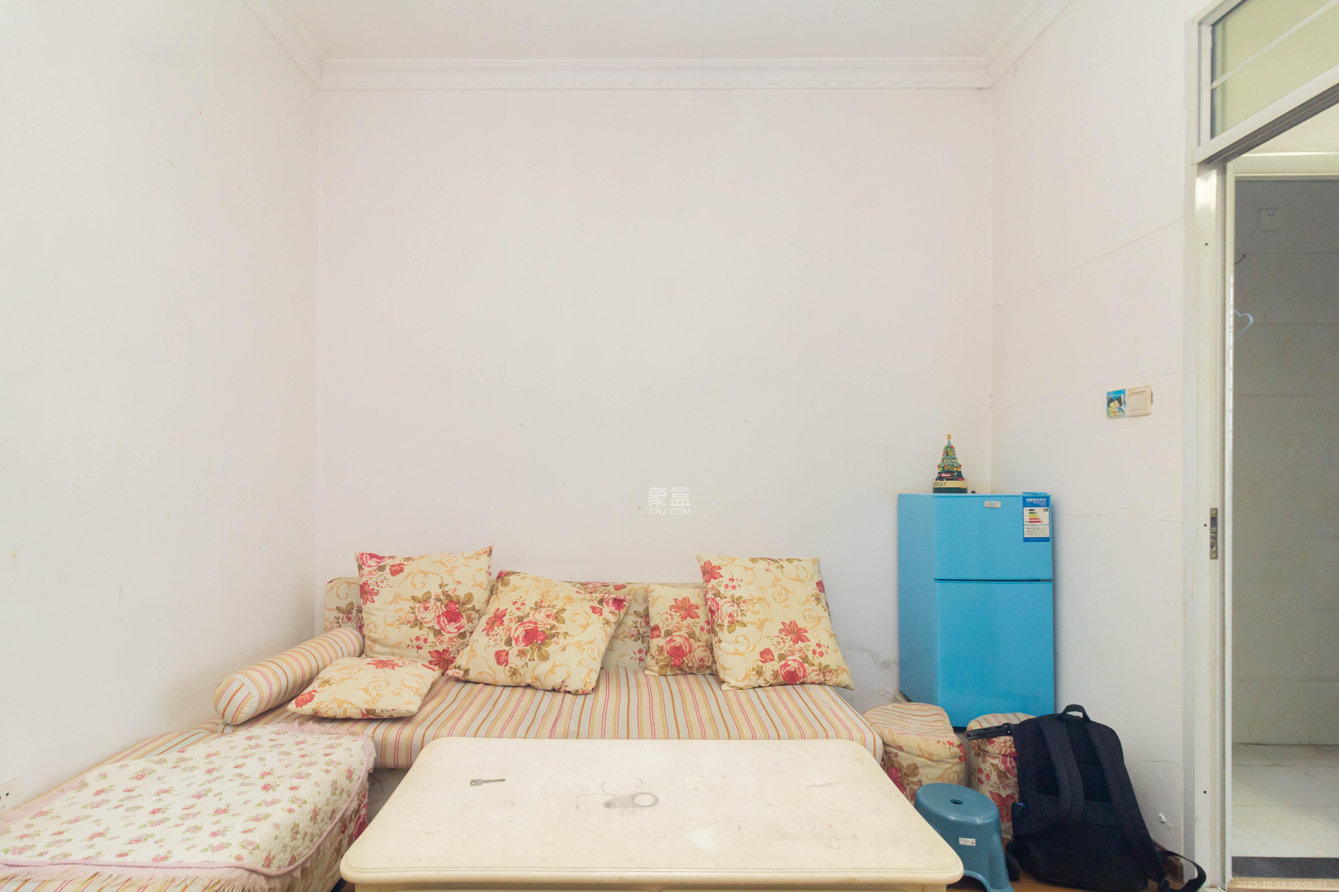 才子佳郡  1室1厅1卫    15.89万 才子佳郡  1室1厅1卫    15.89万客厅