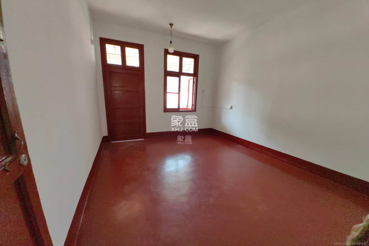 湖南省军供总站(民政厅单位宿舍) 4室1厅1卫 1600.0元/月 湖南省军供总站(民政厅单位宿舍) 4室1厅1卫 1600.0元/月室内图