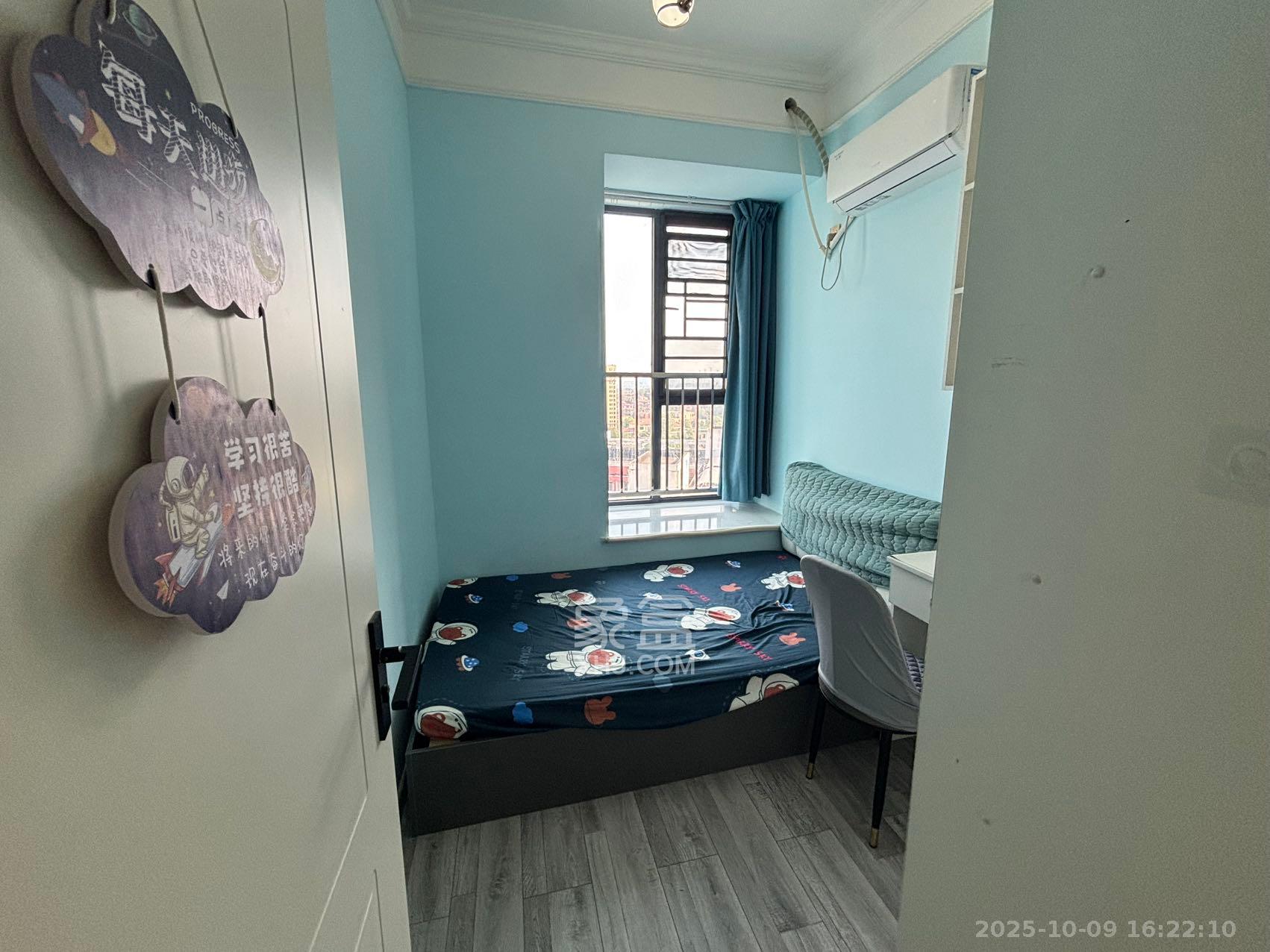 湘一书香里 3室1厅1卫 3800.0元/月 湘一书香里 3室1厅1卫 3800.0元/月室内图