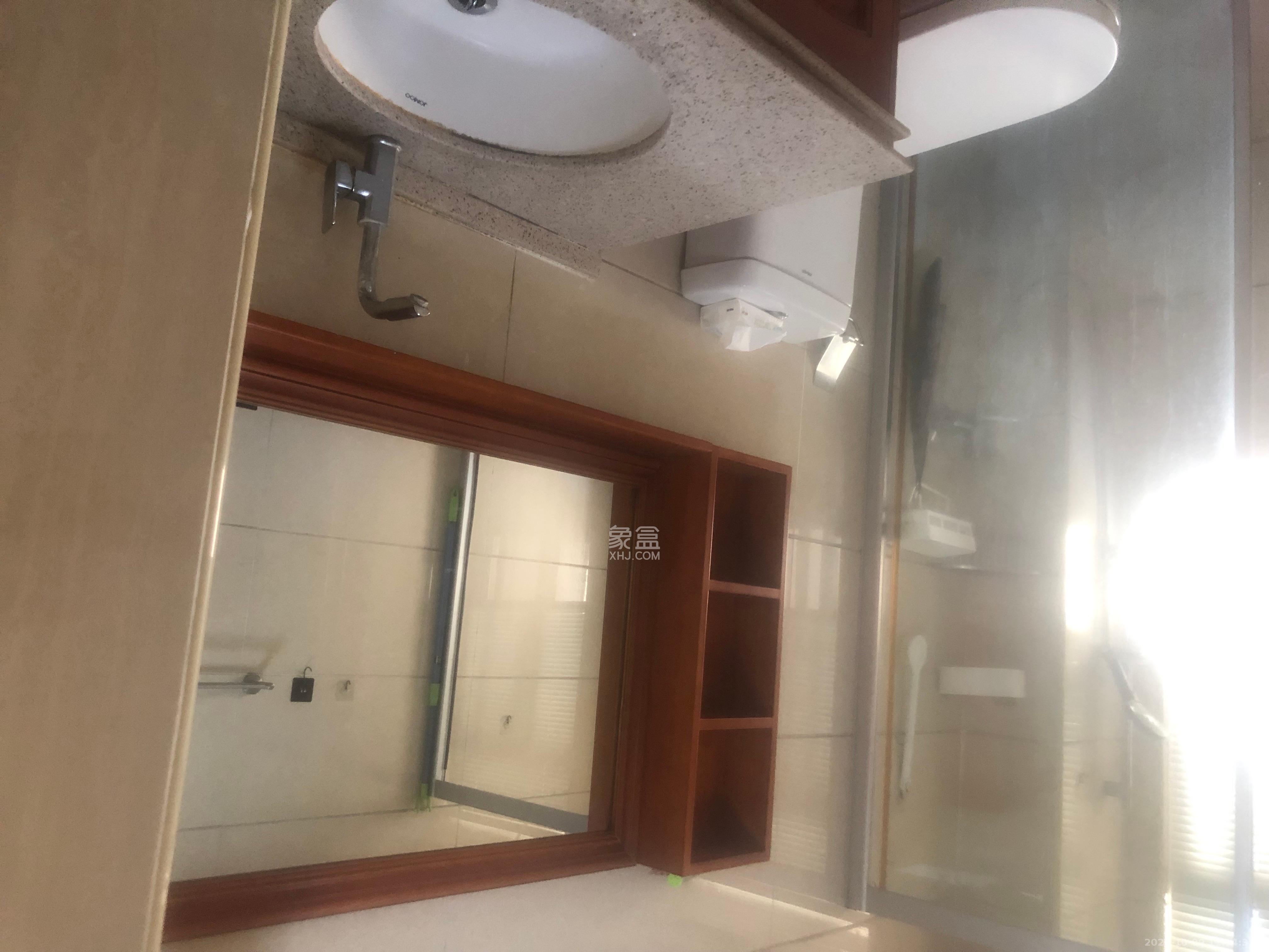 阳光丽城一期 4室2厅2卫 3900.0元/月 阳光丽城一期 4室2厅2卫 3900.0元/月室内图