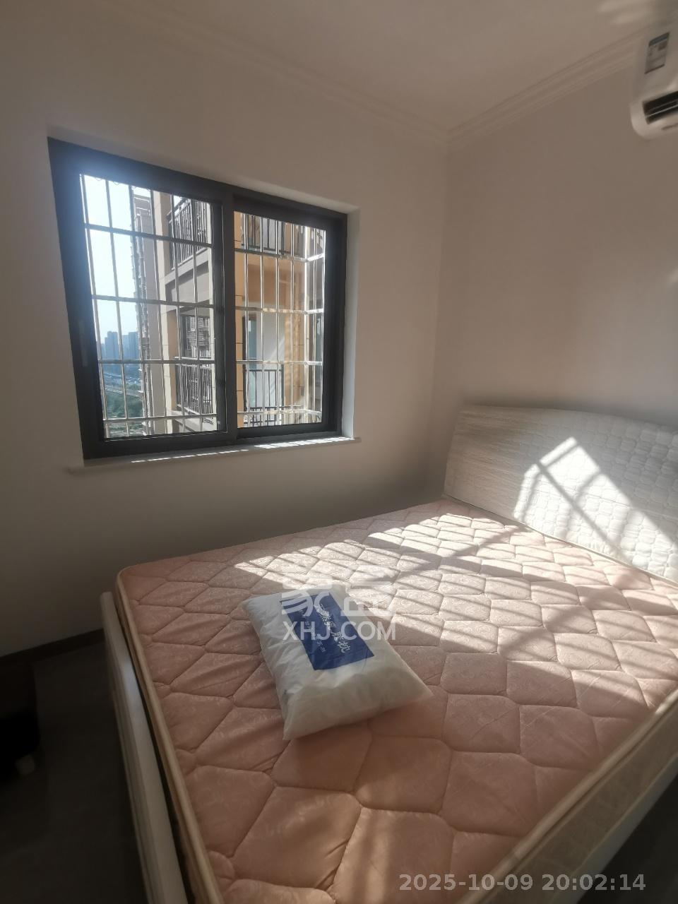 和景家园一期  2室2厅1卫    1800.0元/月室内图