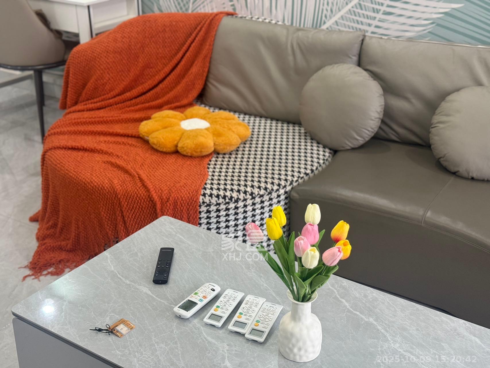 建发央著 3室2厅2卫 3300.0元/月 建发央著 3室2厅2卫 3300.0元/月室内图