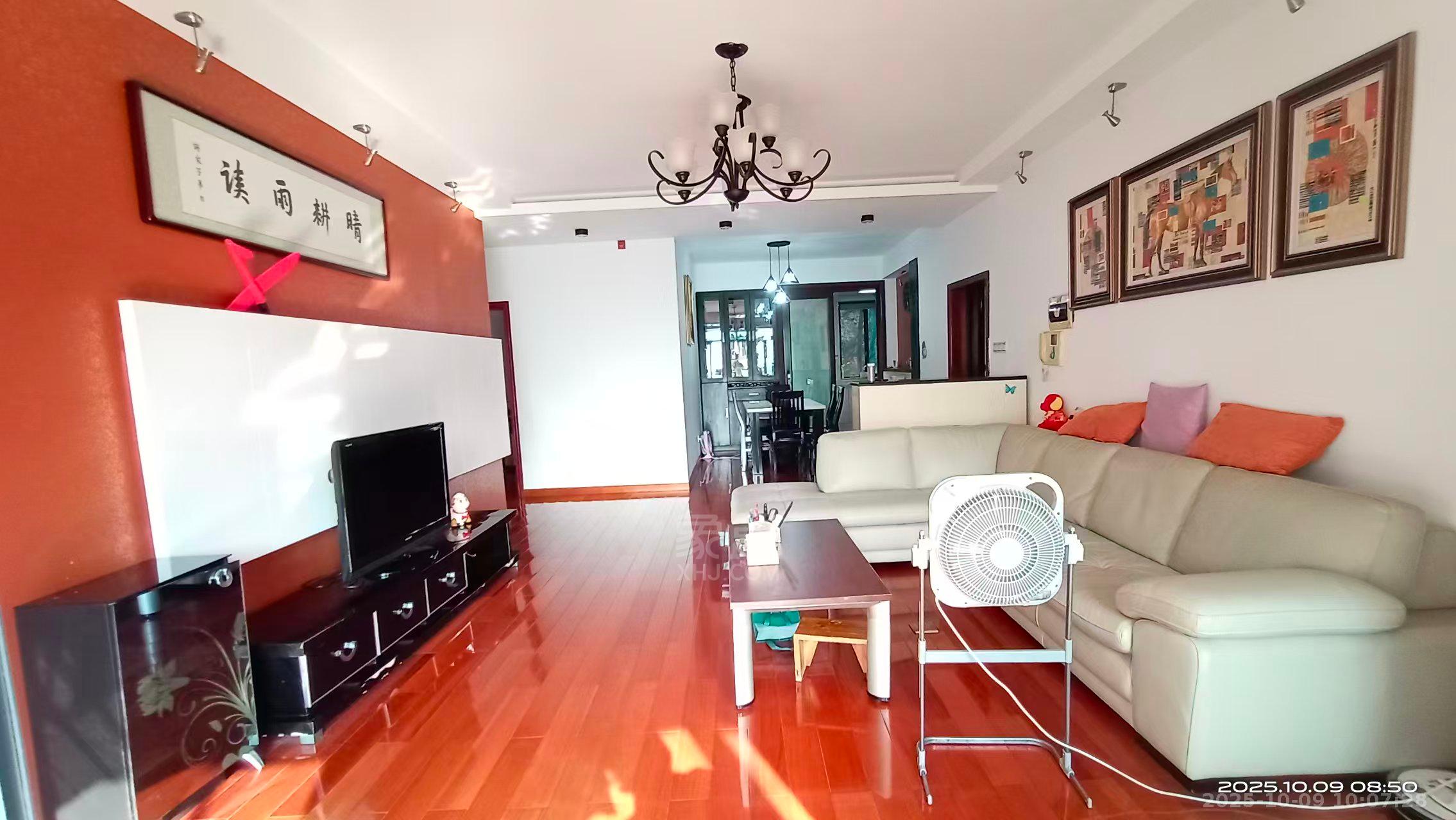 山水国际  3室2厅2卫    1600.0元/月室内图