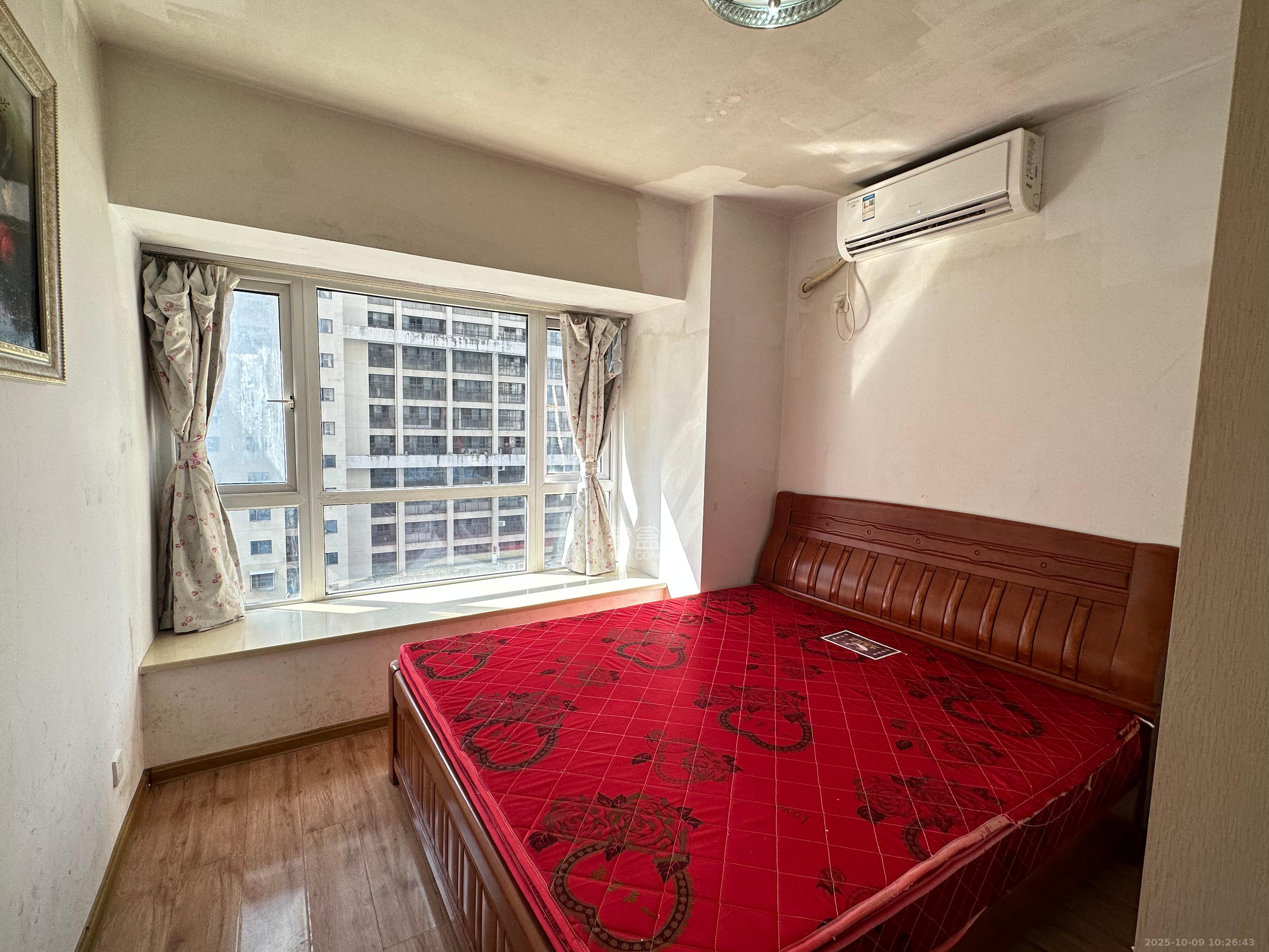 新长海广场 2室1厅1卫 1700.0元/月 新长海广场 2室1厅1卫 1700.0元/月室内图