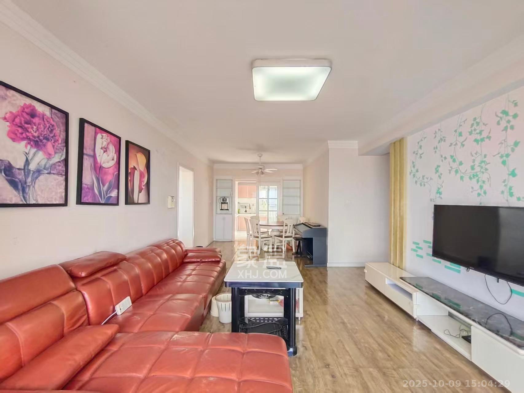 融科东南海  3室2厅2卫    2500.0元/月 融科东南海  3室2厅2卫    2500.0元/月室内图