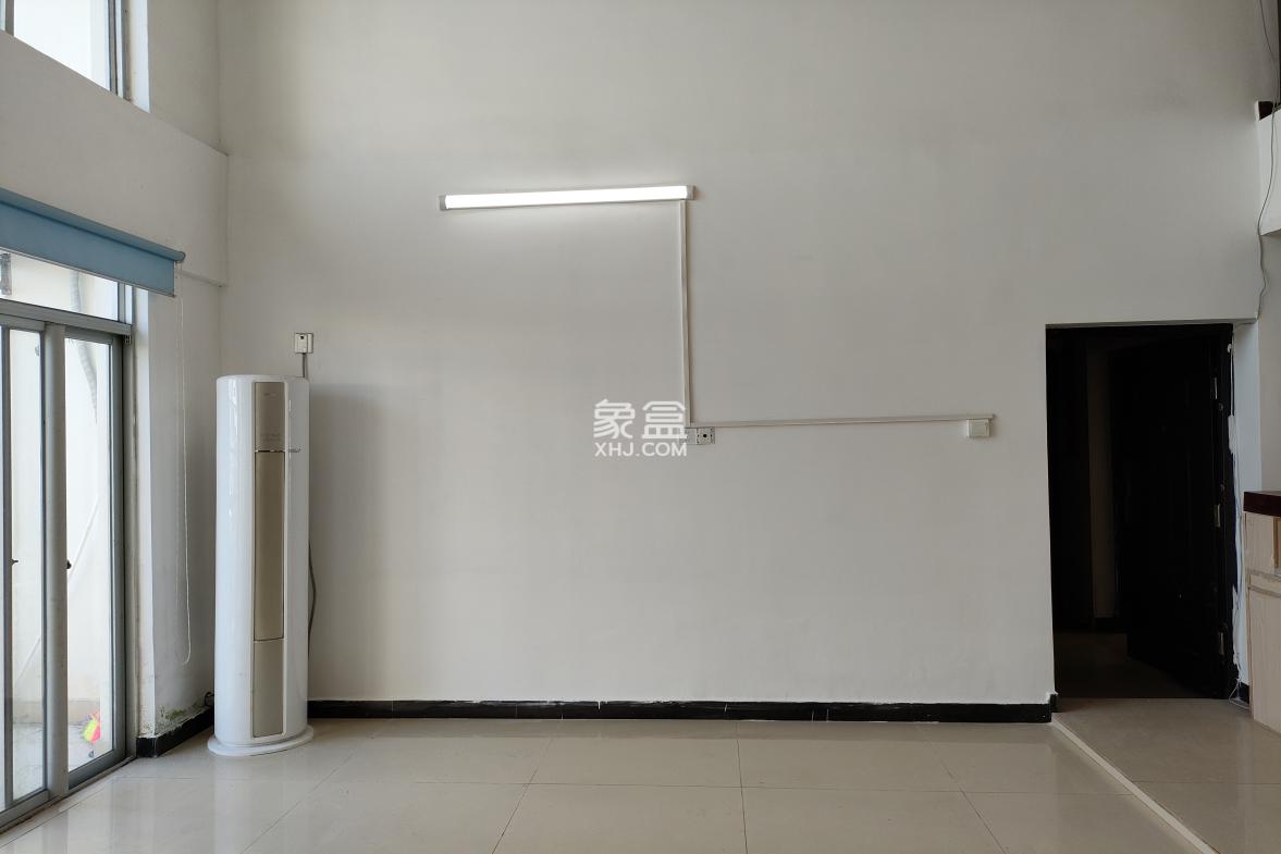 汇锦名城 5室2厅2卫 4800.0元/月 汇锦名城 5室2厅2卫 4800.0元/月室内图