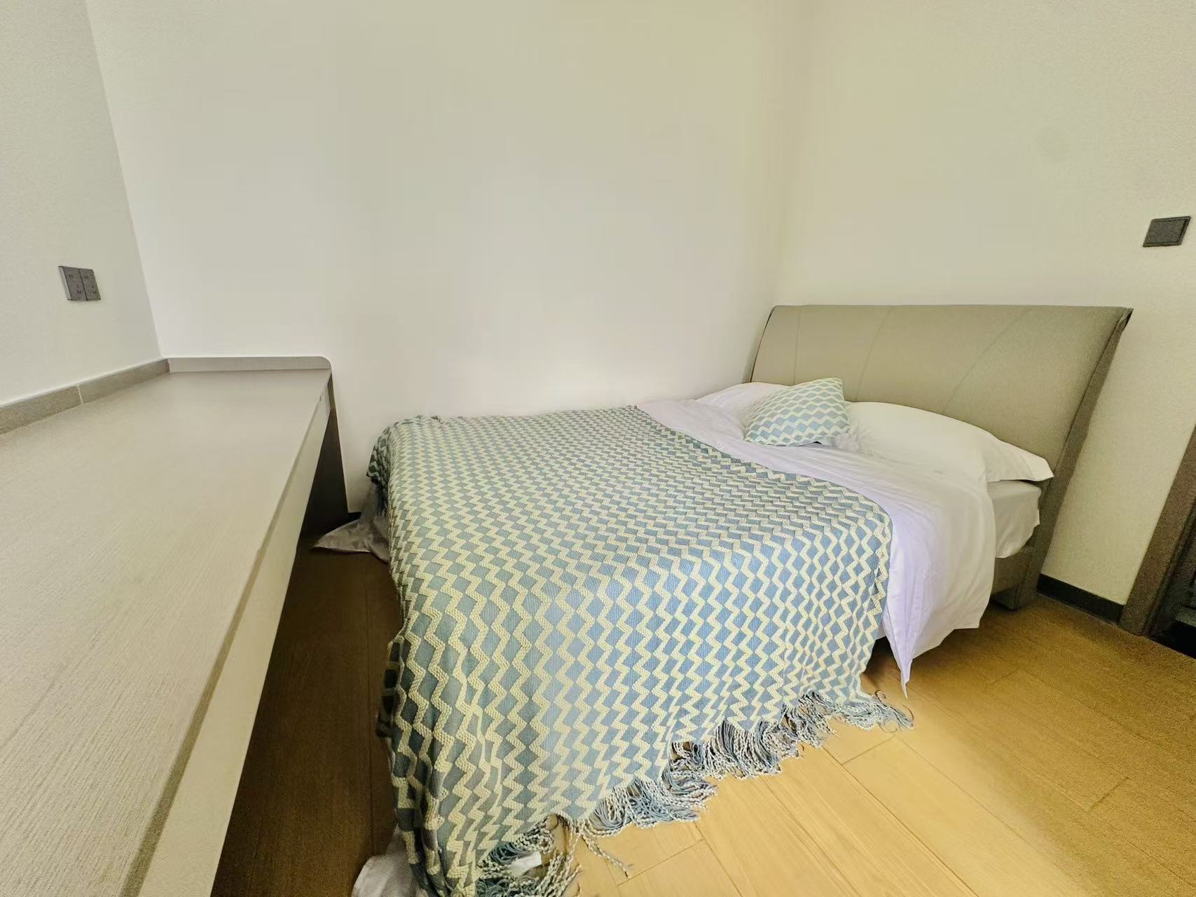 南门口安置小区二期 2室2厅1卫 2200.0元/月 南门口安置小区二期 2室2厅1卫 2200.0元/月室内图