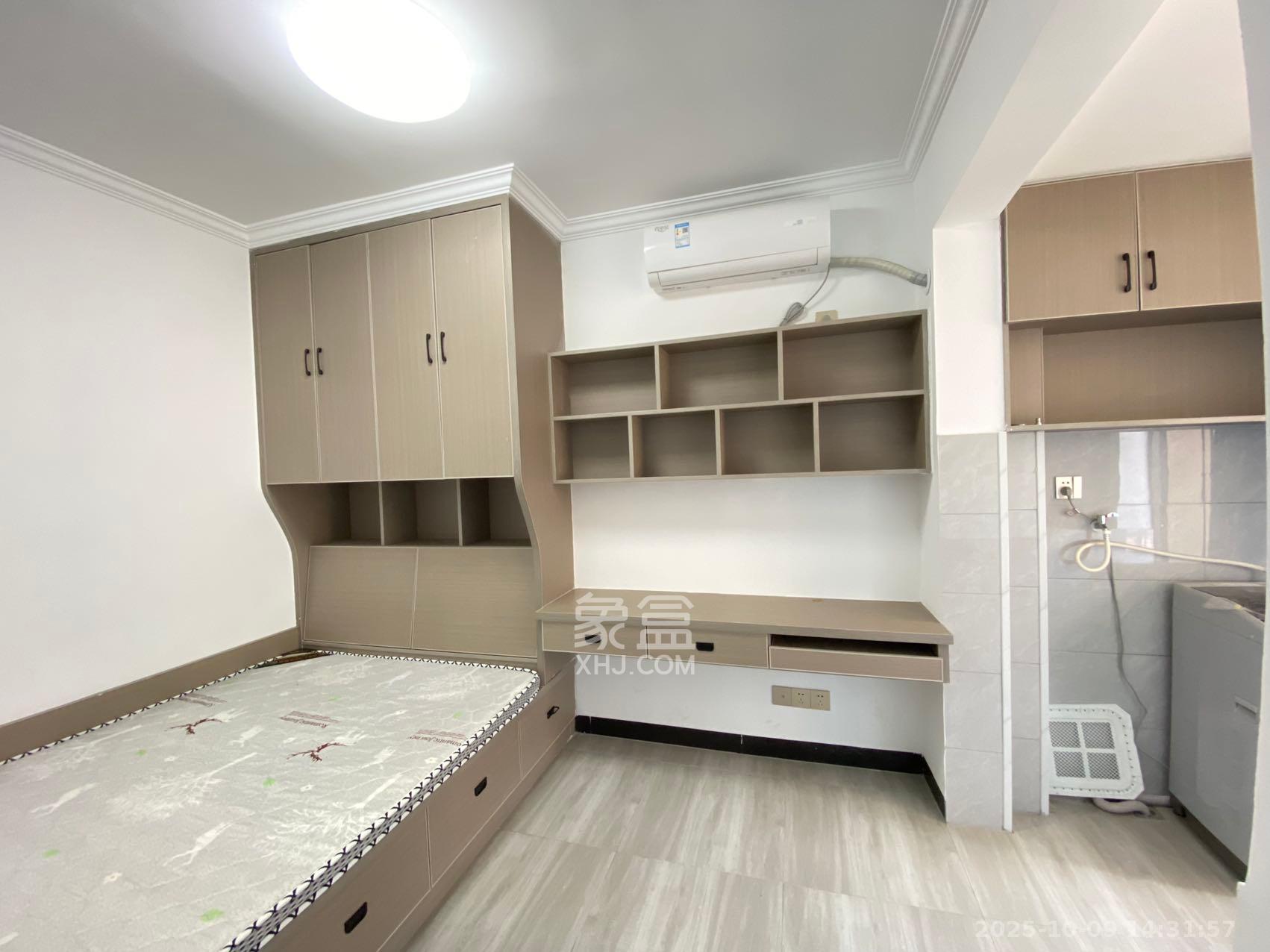 东合新苑 2室2厅1卫 2400.0元/月 东合新苑 2室2厅1卫 2400.0元/月室内图