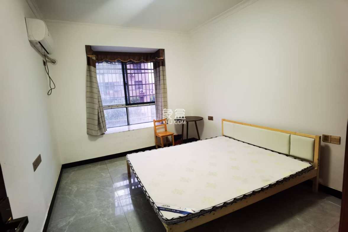 家和兴苑  3室2厅1卫    60.0万 家和兴苑  3室2厅1卫    60.0万室内图