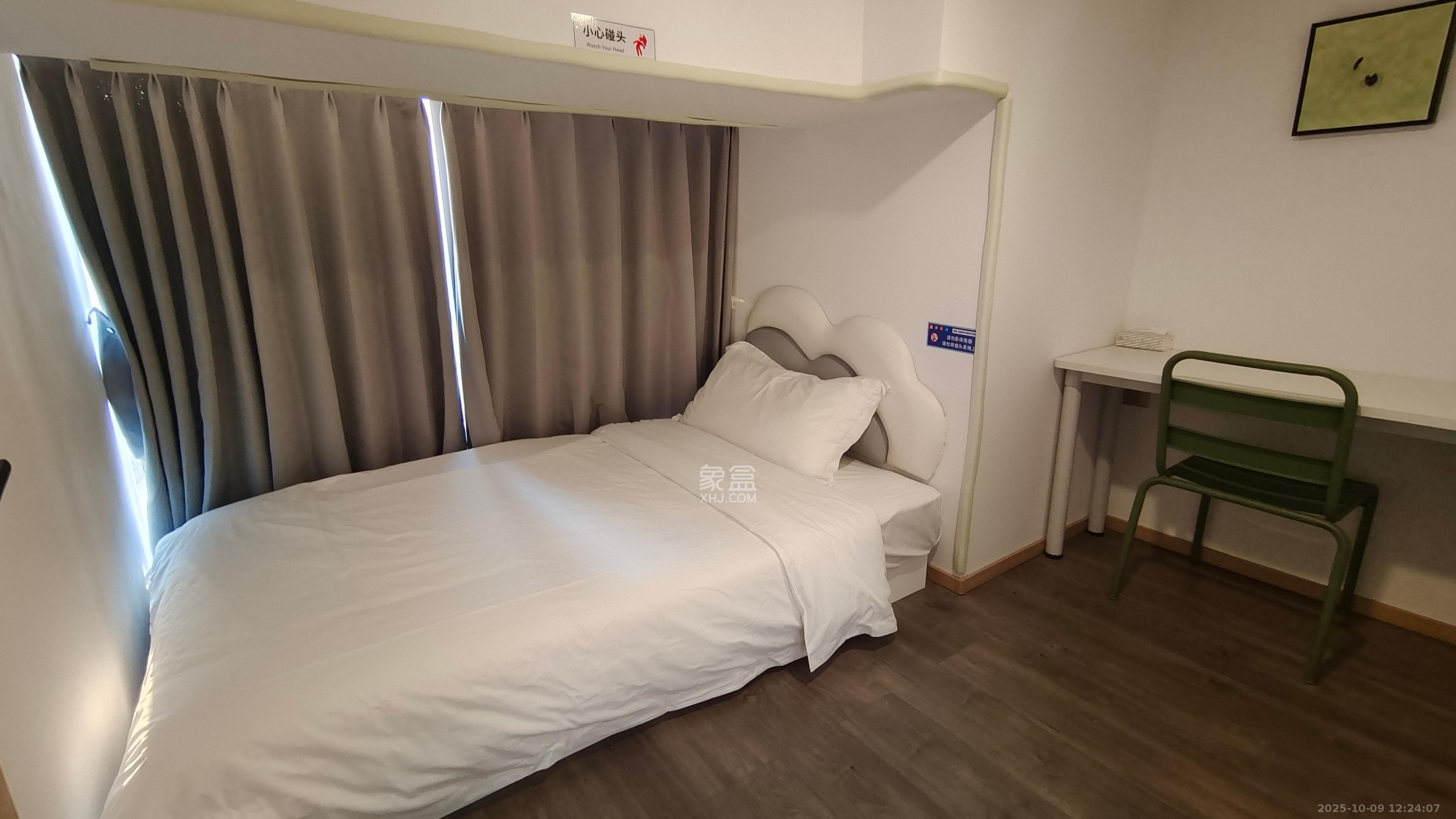 正荣梅溪紫阙台 3室2厅2卫 3800.0元/月 正荣梅溪紫阙台 3室2厅2卫 3800.0元/月室内图