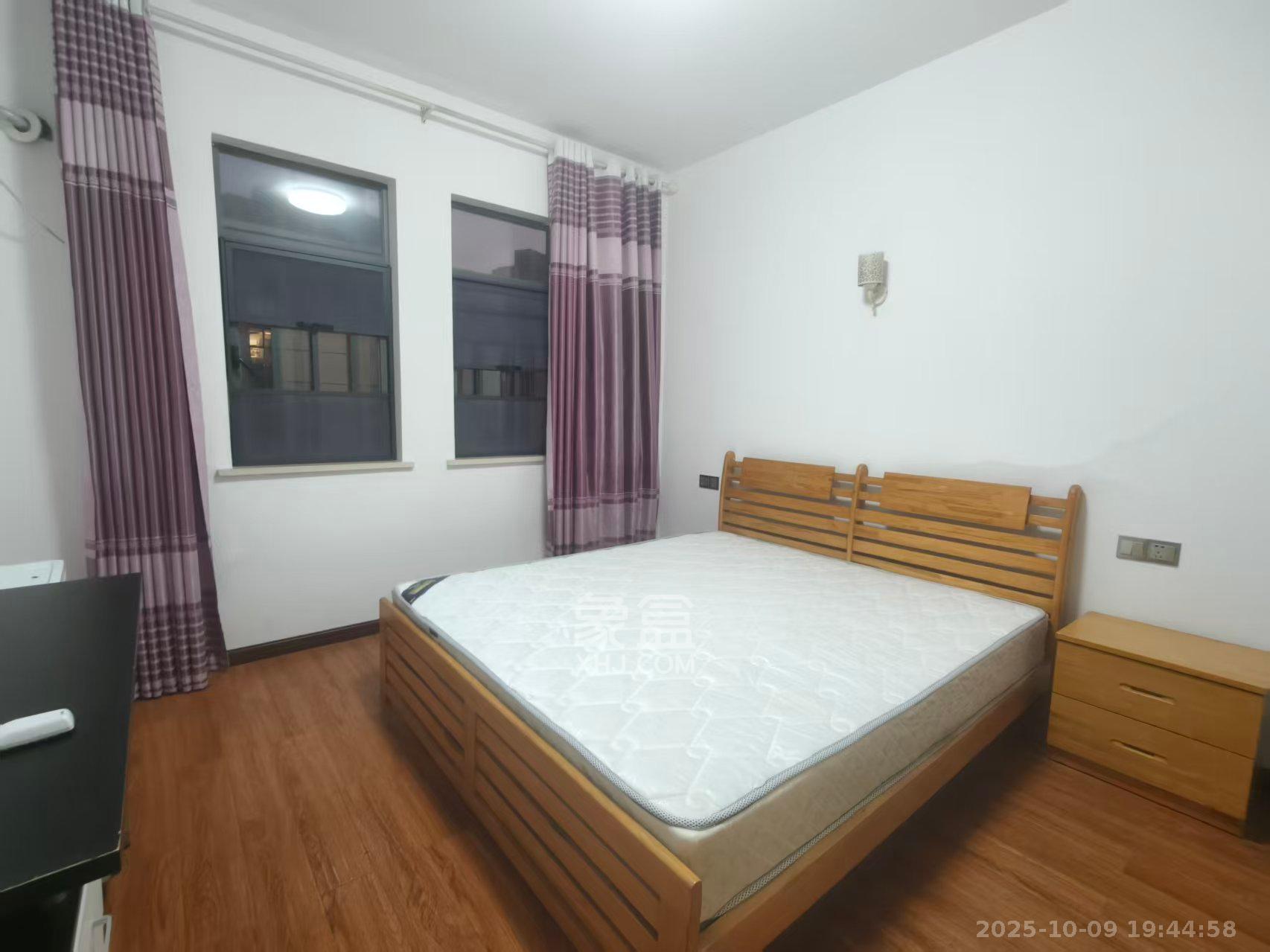 中交中央公园D2区  2室2厅1卫    2200.0元/月 中交中央公园D2区  2室2厅1卫    2200.0元/月室内图