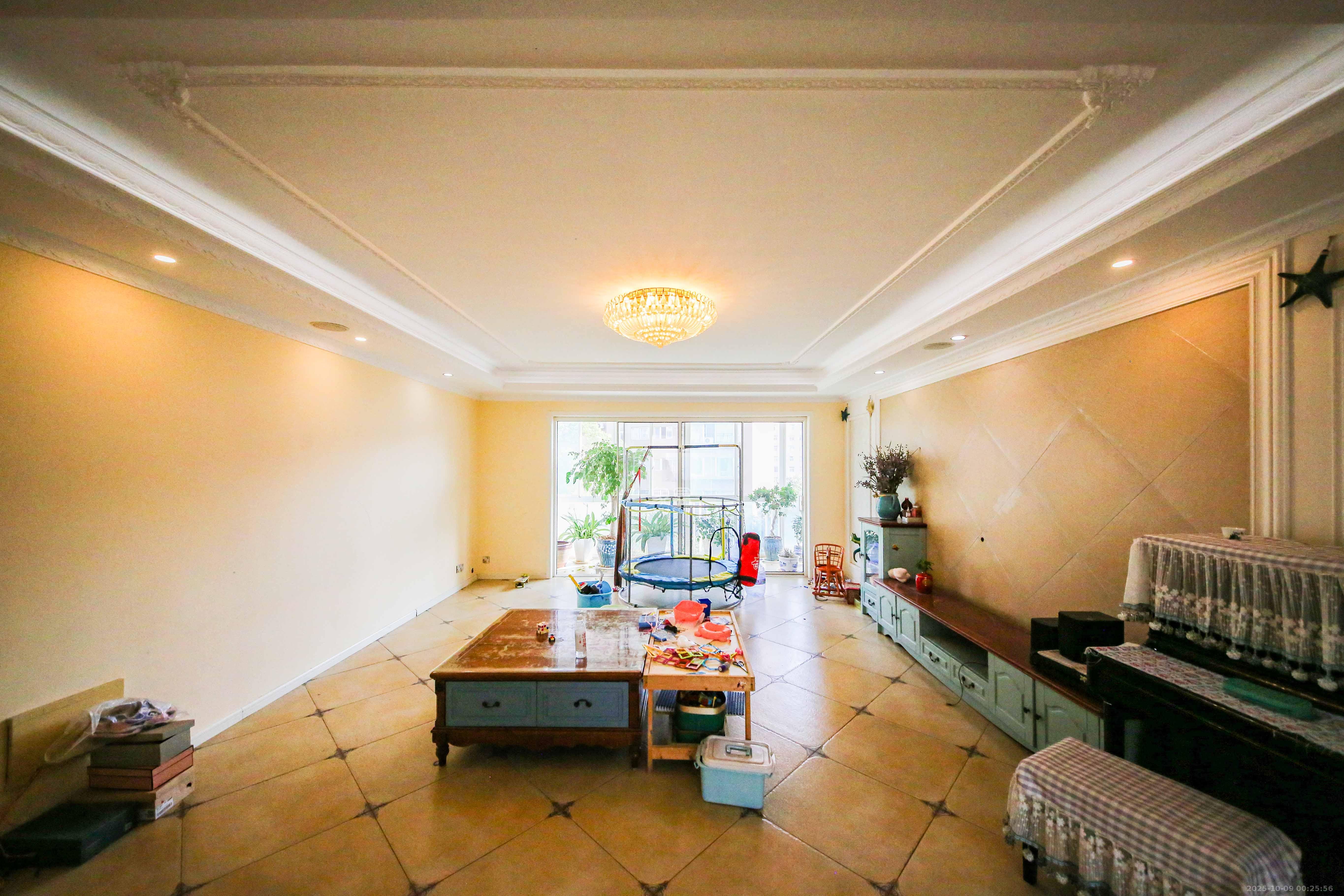 阳光嘉园  4室2厅2卫    248.0万 阳光嘉园  4室2厅2卫    248.0万