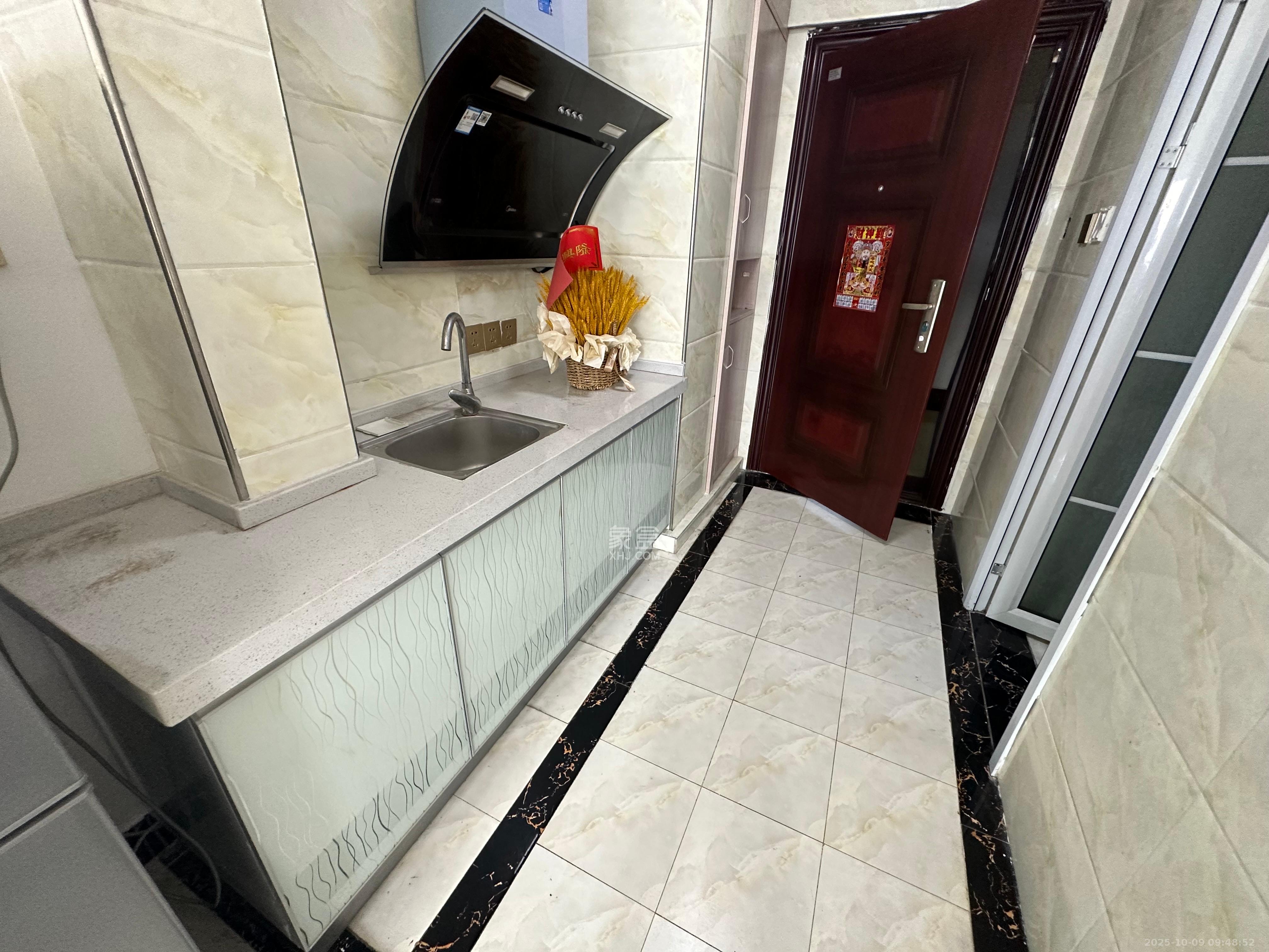 钰龙天下二期(钰龙佳园)  1室0厅1卫    1200.0元/月 钰龙天下二期(钰龙佳园)  1室0厅1卫    1200.0元/月室内图