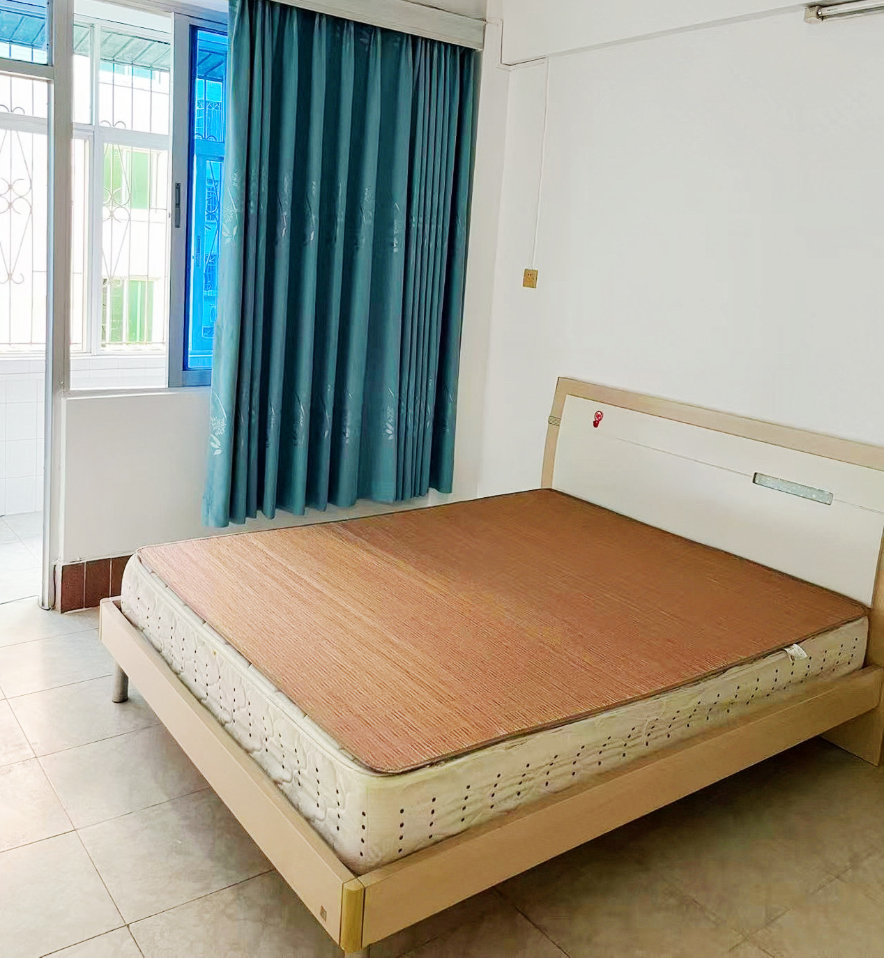 规划局宿舍(金宇路) 3室2厅2卫 2500.0元/月 规划局宿舍(金宇路) 3室2厅2卫 2500.0元/月室内图