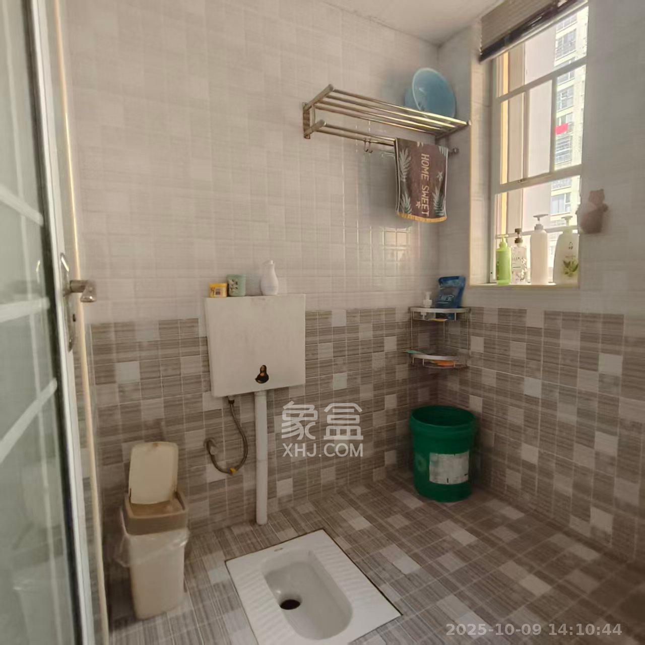 MOMA当代广场 3室2厅1卫 2100.0元/月 MOMA当代广场 3室2厅1卫 2100.0元/月室内图