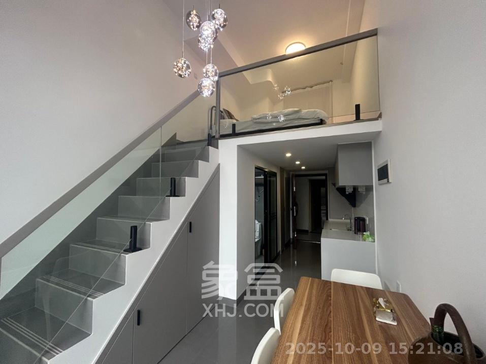 新长海D1站 1室1厅1卫 1400.0元/月 新长海D1站 1室1厅1卫 1400.0元/月室内图