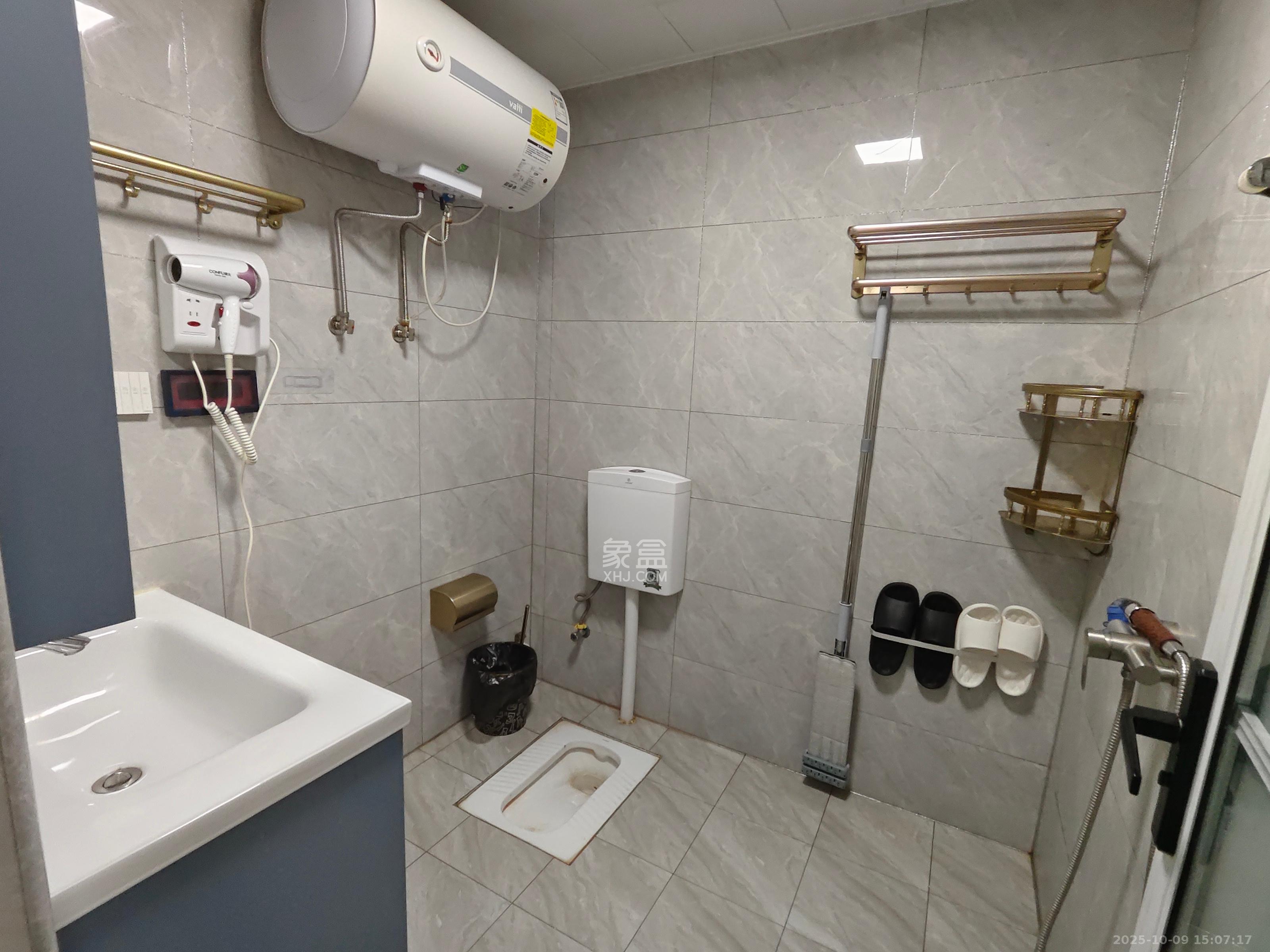 MOMA当代广场 1室1厅1卫 1200.0元/月 MOMA当代广场 1室1厅1卫 1200.0元/月室内图