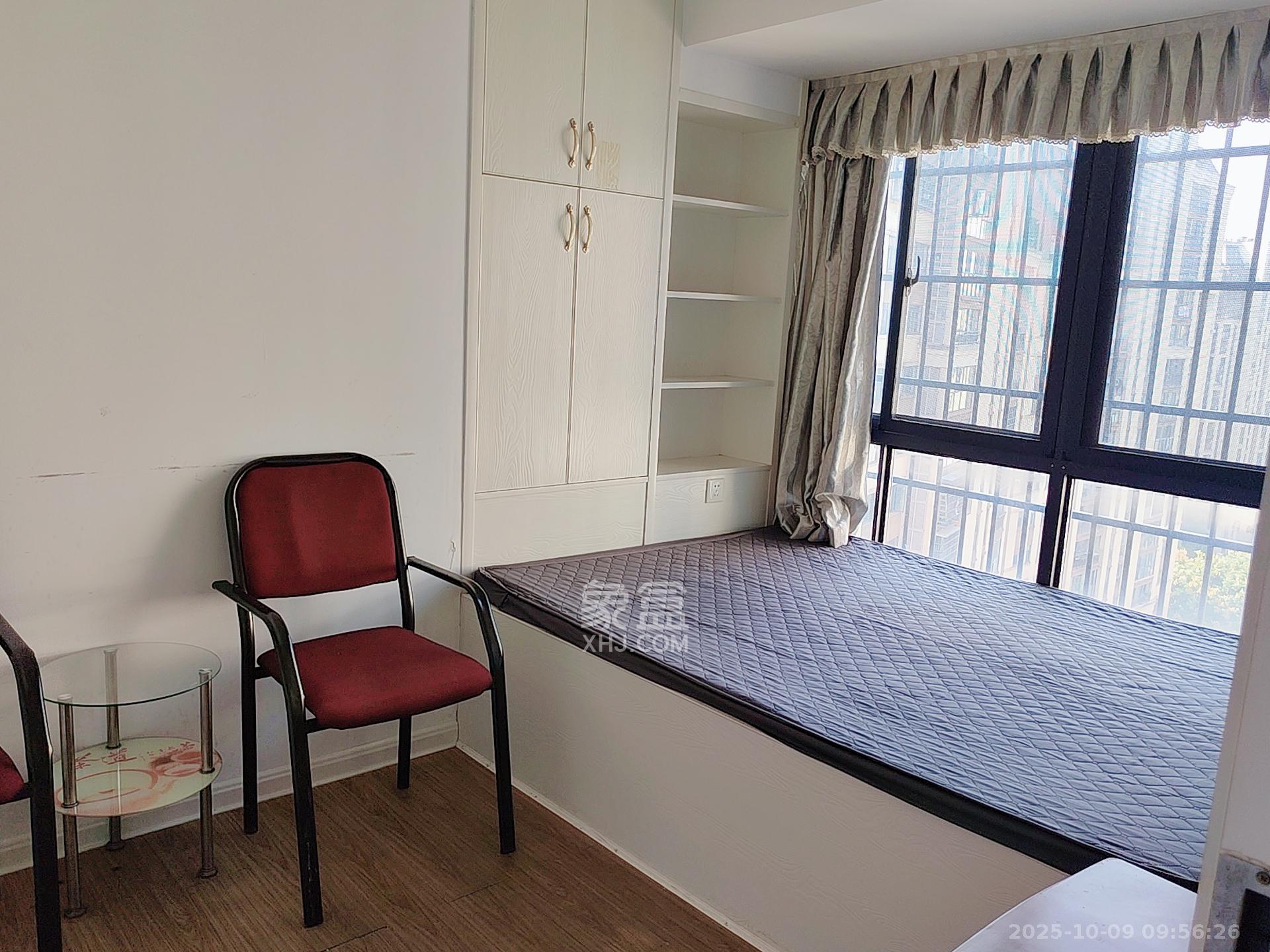 五矿紫湖香醍 3室2厅1卫 2050.0元/月 五矿紫湖香醍 3室2厅1卫 2050.0元/月室内图