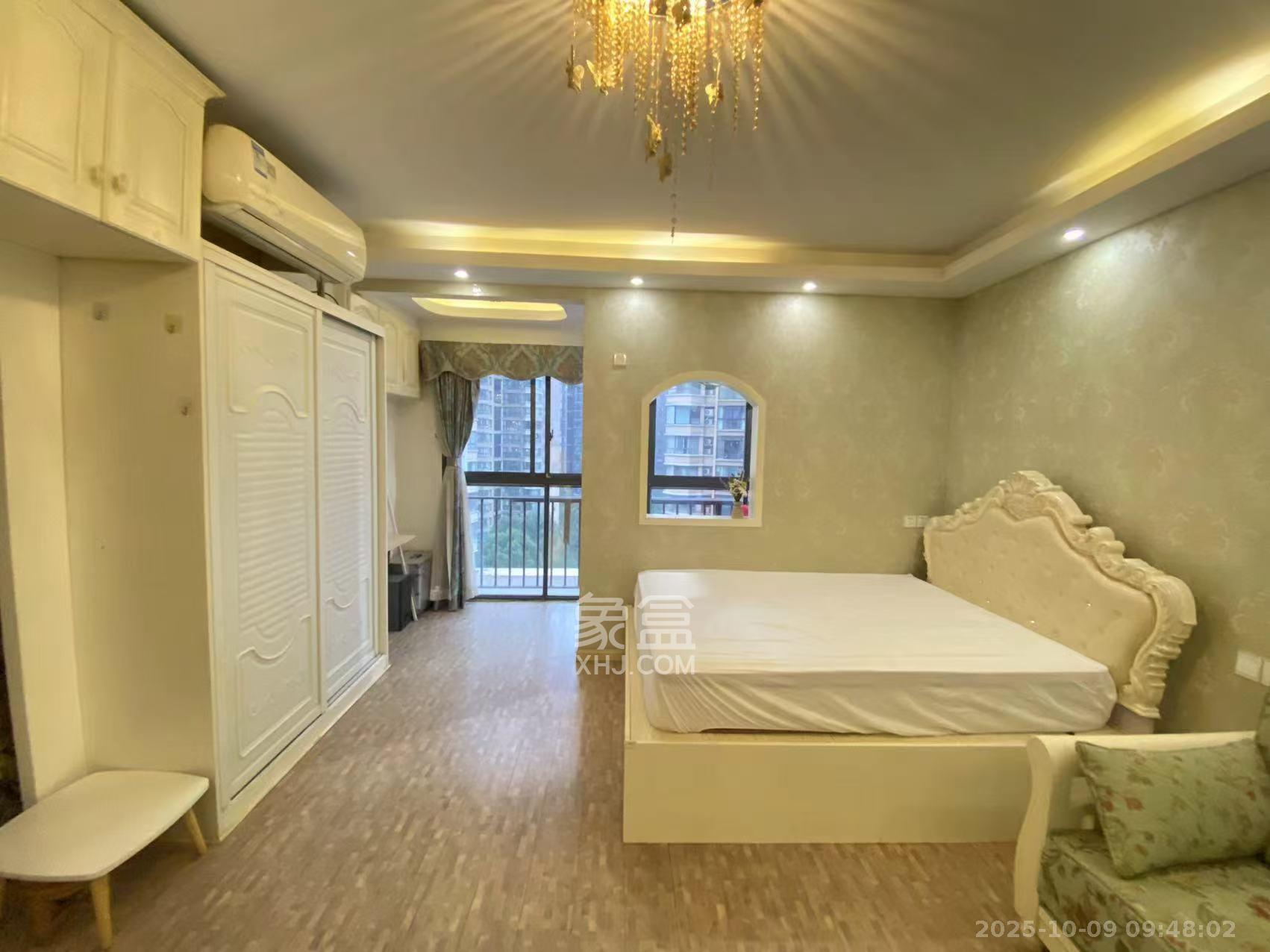 钱隆樽品(一、二、三期)  1室1厅1卫    1500.0元/月 钱隆樽品(一、二、三期)  1室1厅1卫    1500.0元/月