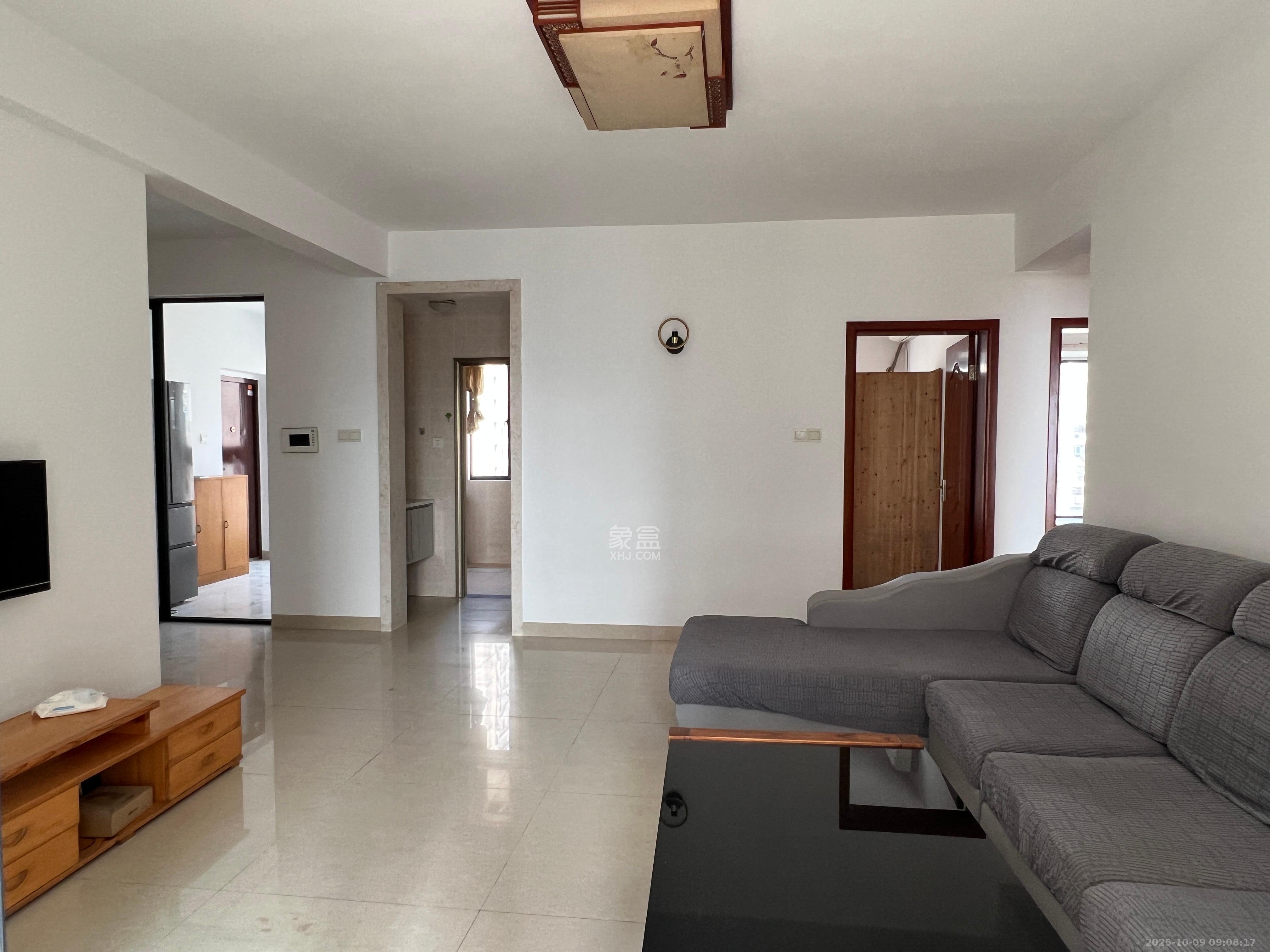 钰龙天下一期 3室2厅1卫 2600.0元/月 钰龙天下一期 3室2厅1卫 2600.0元/月室内图