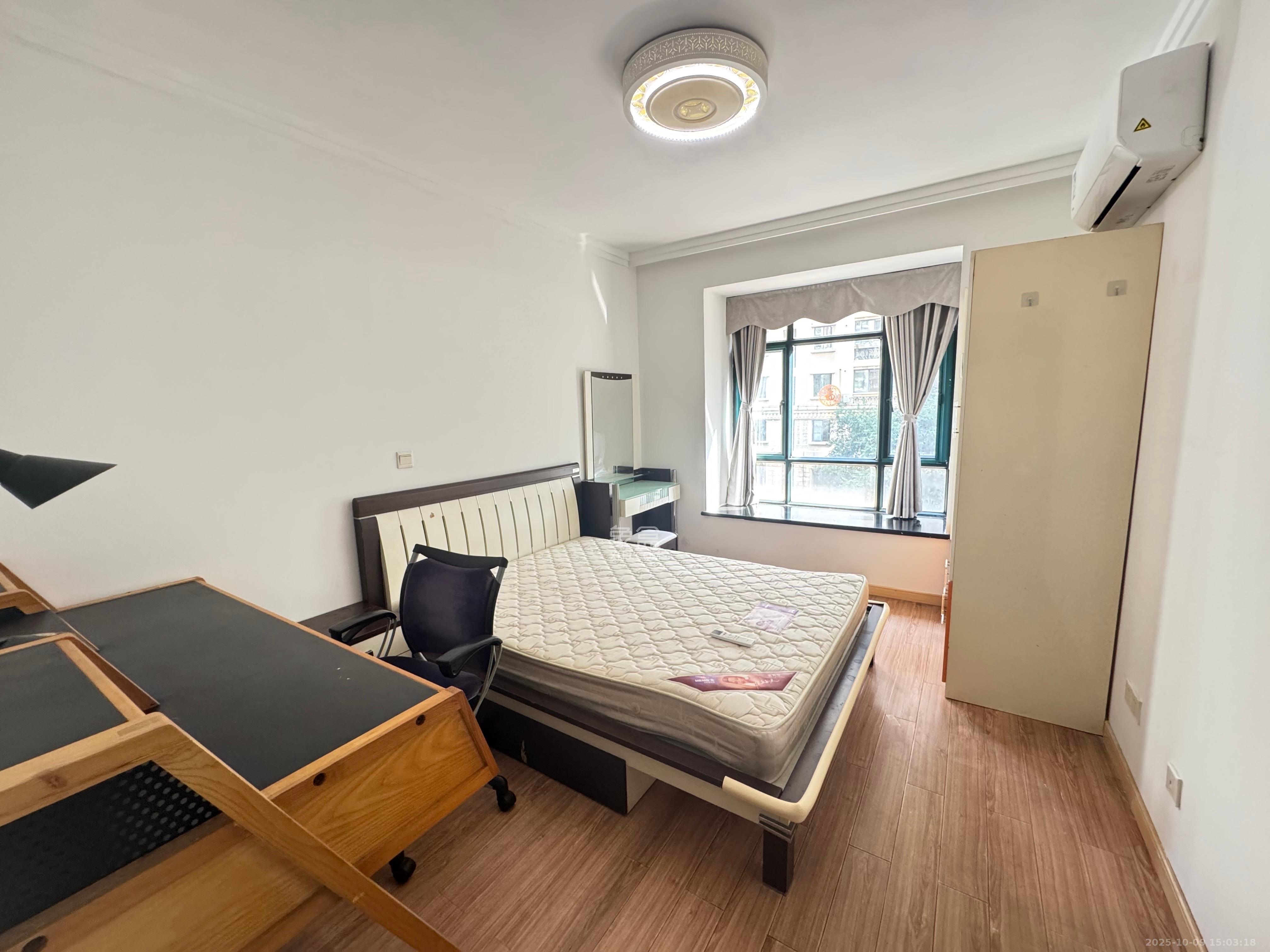 世嘉国际华城  2室2厅2卫    2600.0元/月室内图