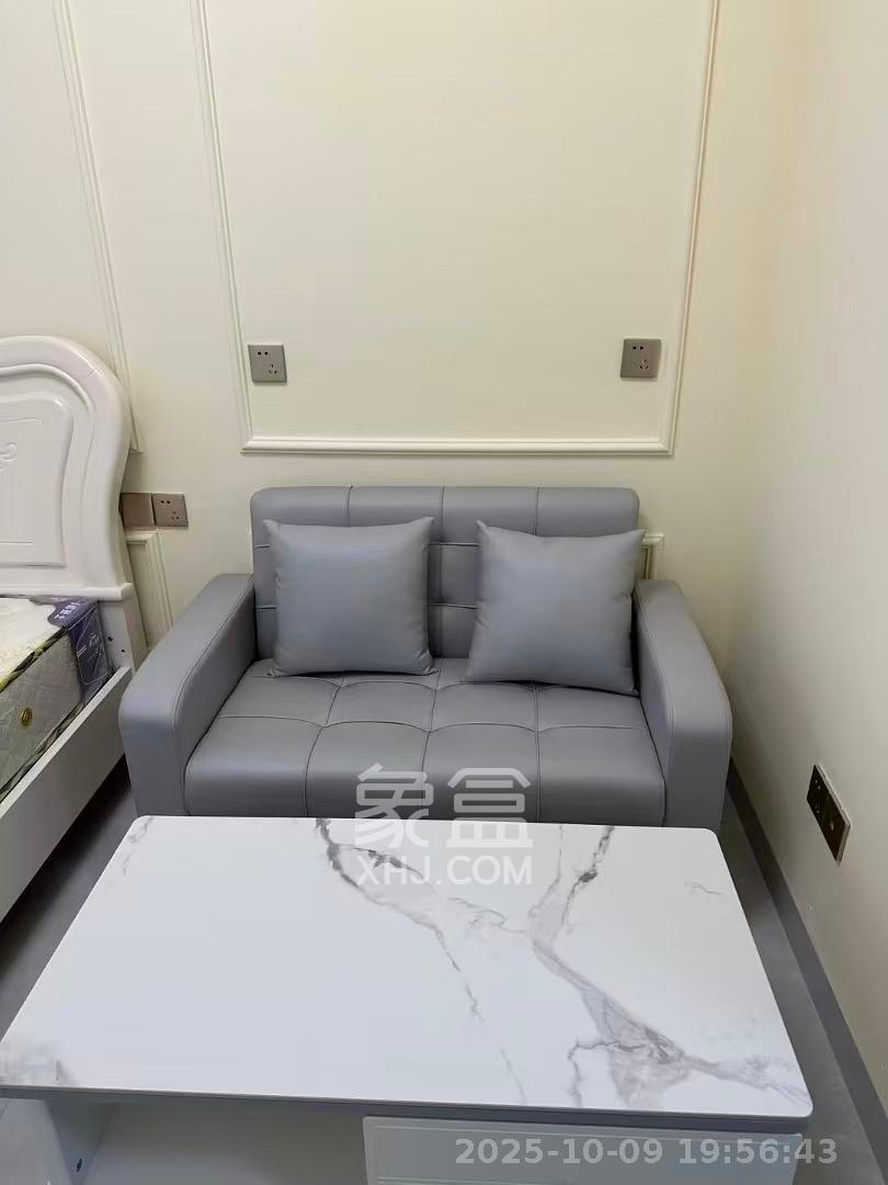 阳光城檀悦  1室1厅1卫    1700.0元/月 阳光城檀悦  1室1厅1卫    1700.0元/月室内图