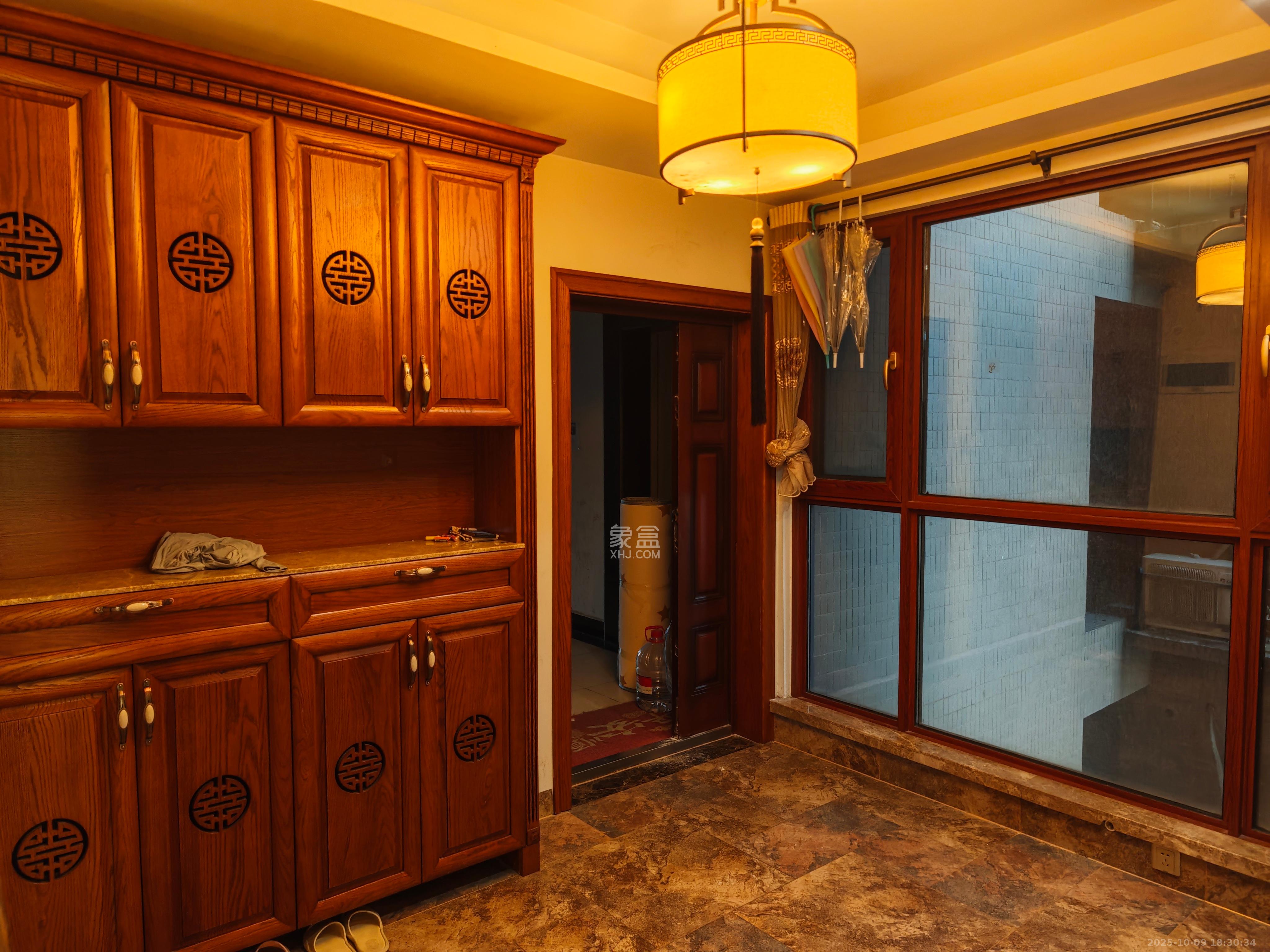 永祺西京 4室2厅2卫 4200.0元/月 永祺西京 4室2厅2卫 4200.0元/月室内图