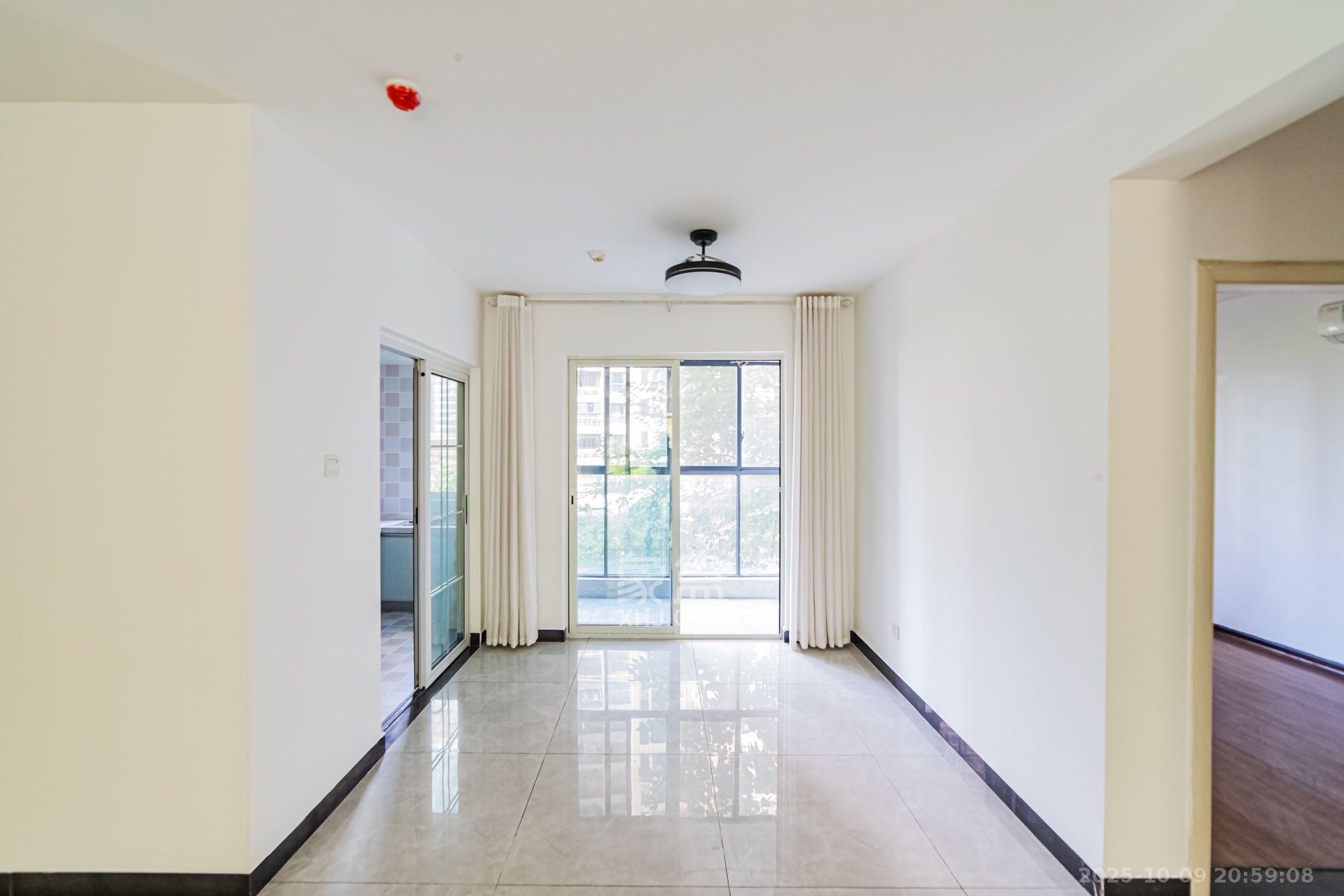 北辰三角洲E4区  4室2厅2卫    3800.0元/月室内图