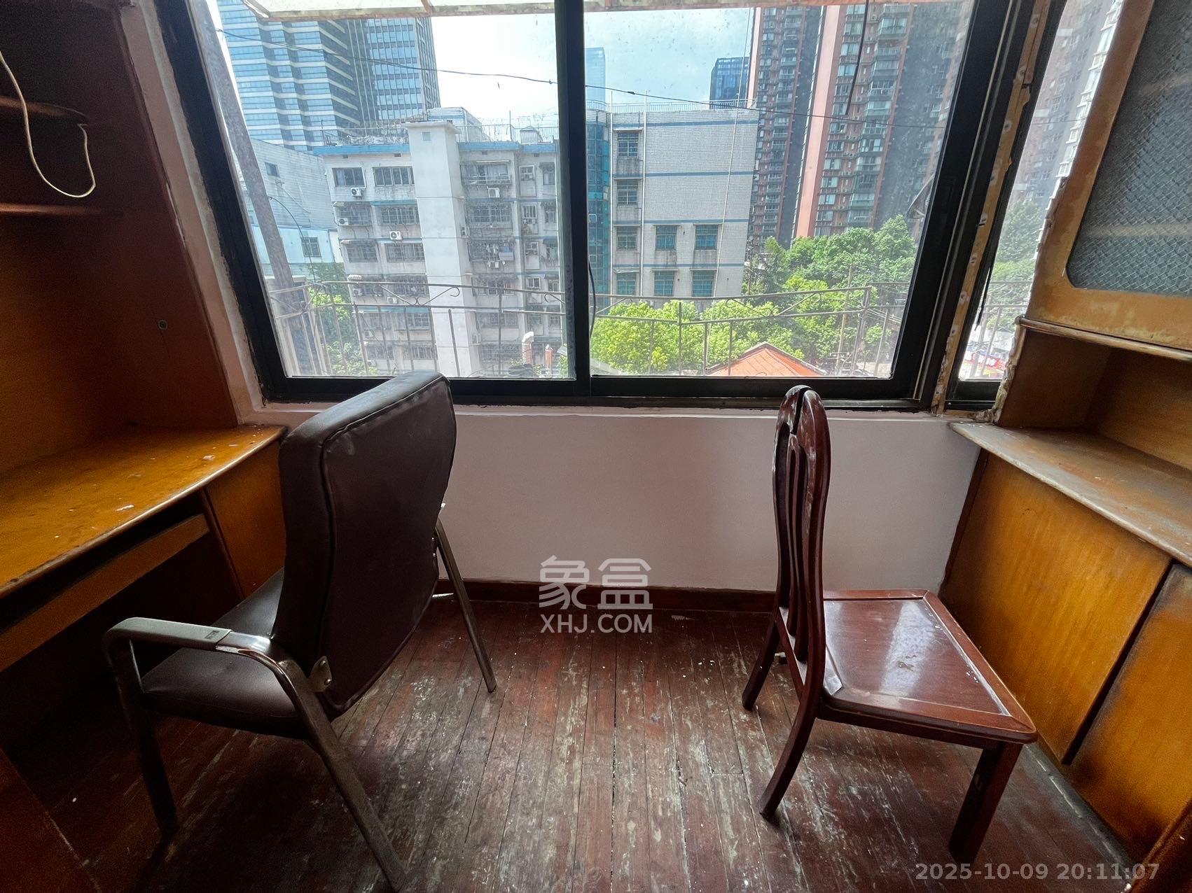 植物油宿舍  3室2厅1卫    1500.0元/月室内图