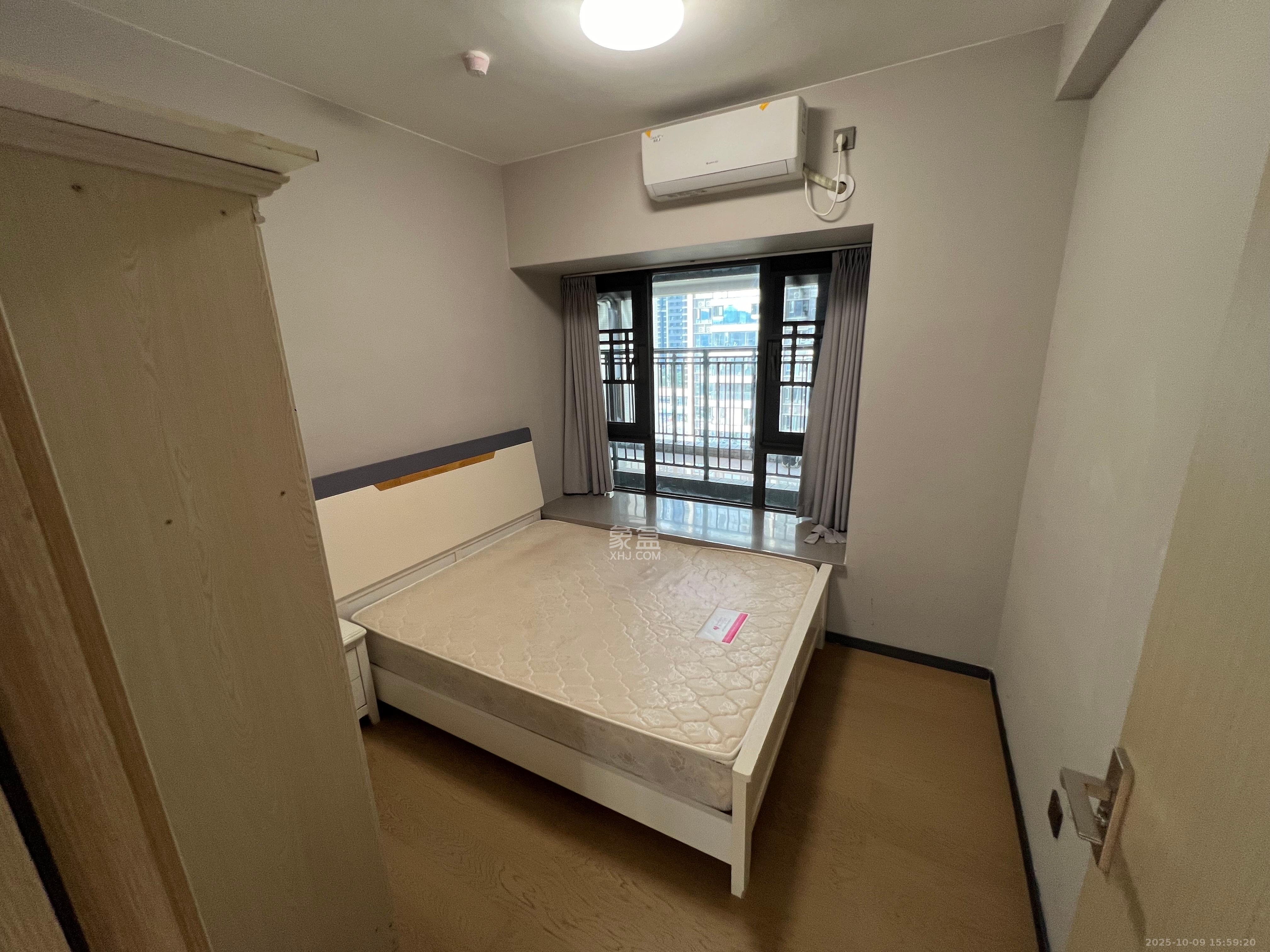时代梅溪领峰  3室2厅2卫    2800.0元/月室内图