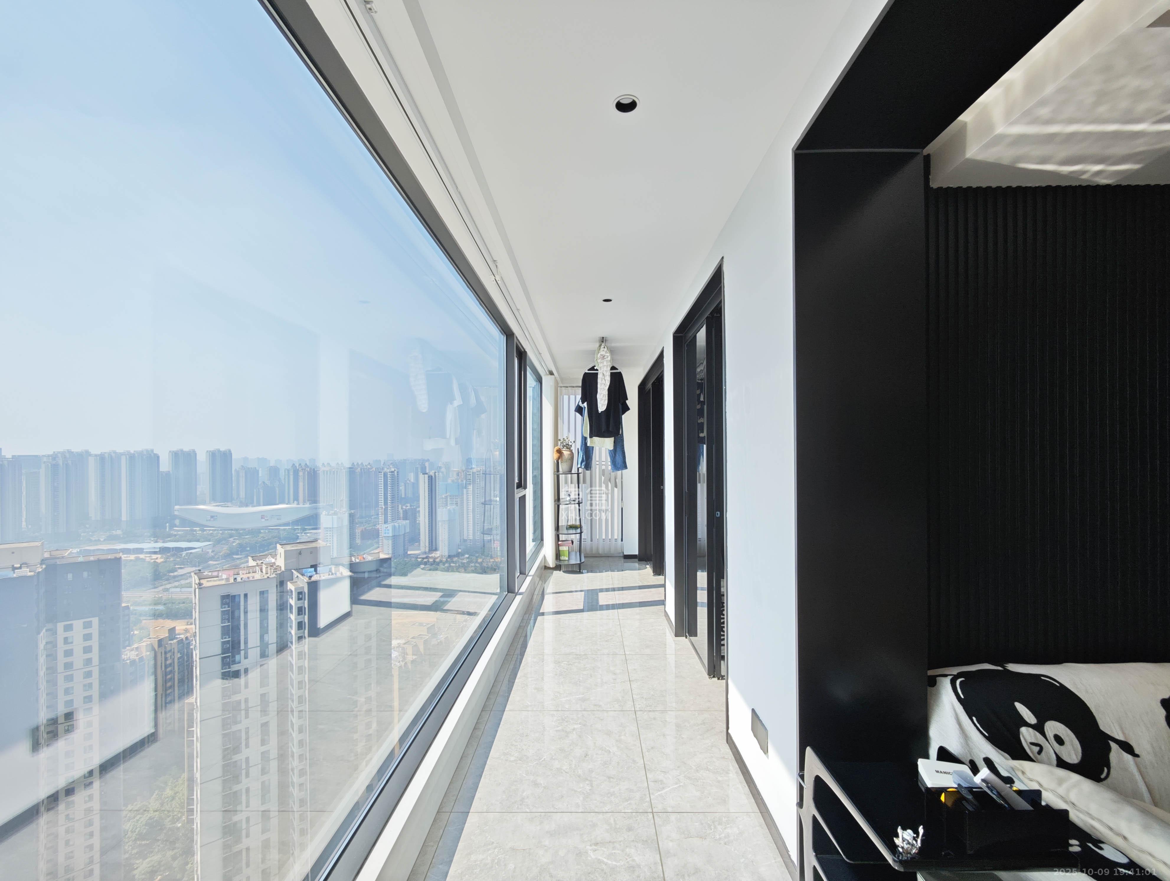 万科魅力之城  4室2厅2卫    185.0万其他