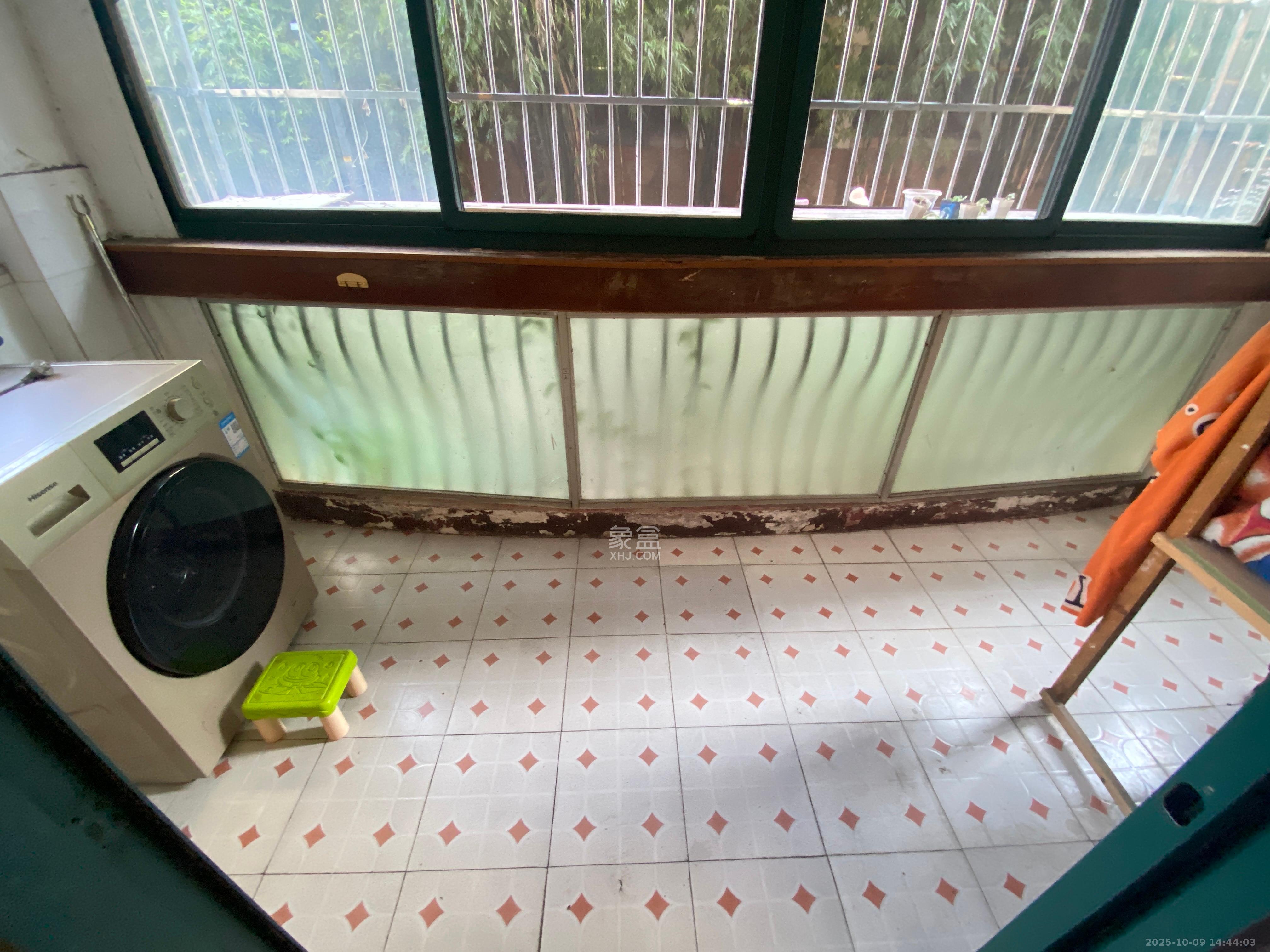 华盛家园 3室2厅2卫 2100.0元/月 华盛家园 3室2厅2卫 2100.0元/月室内图