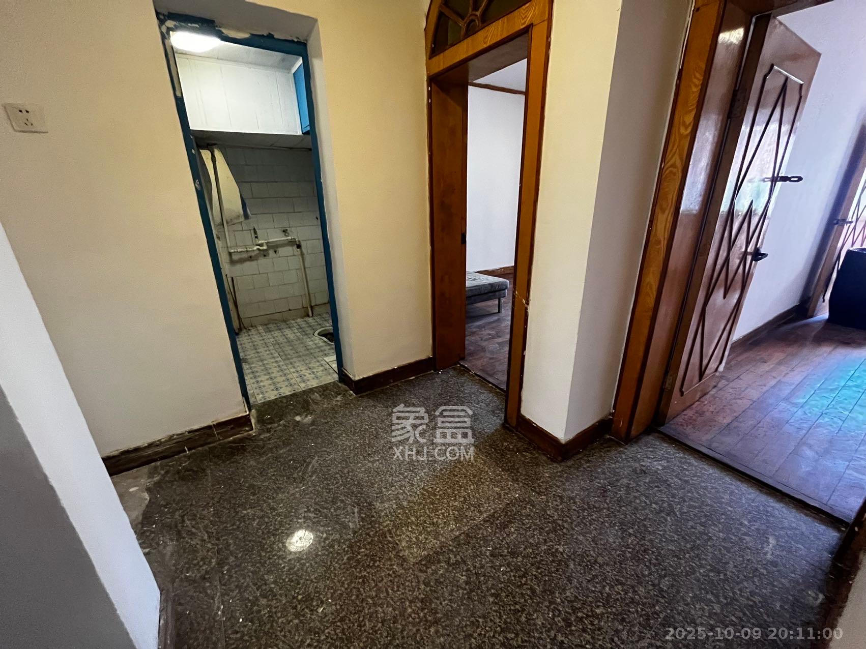 植物油宿舍  3室2厅1卫    1500.0元/月室内图