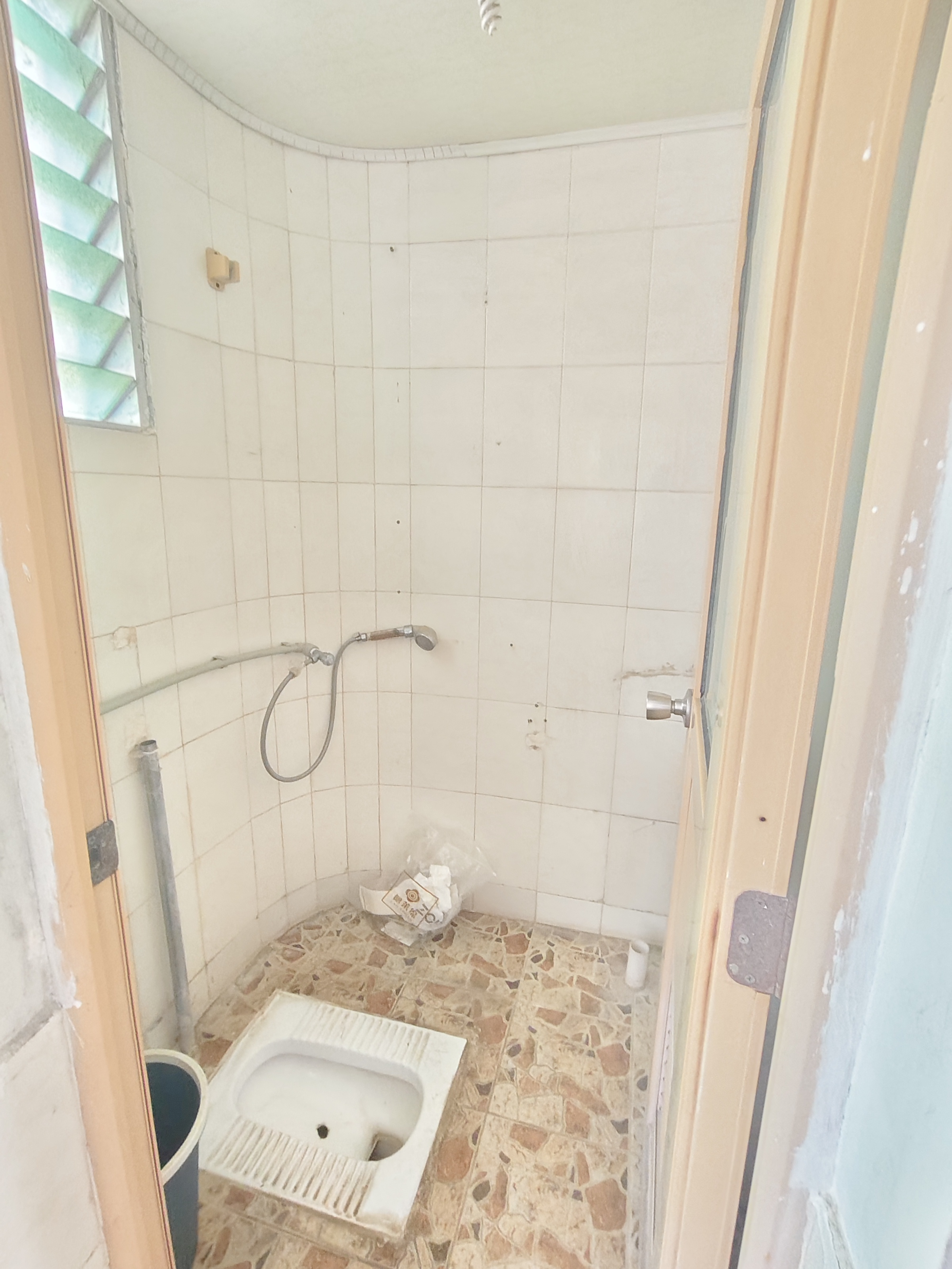 昌茂花园 3室2厅2卫 2500.0元/月 昌茂花园 3室2厅2卫 2500.0元/月室内图