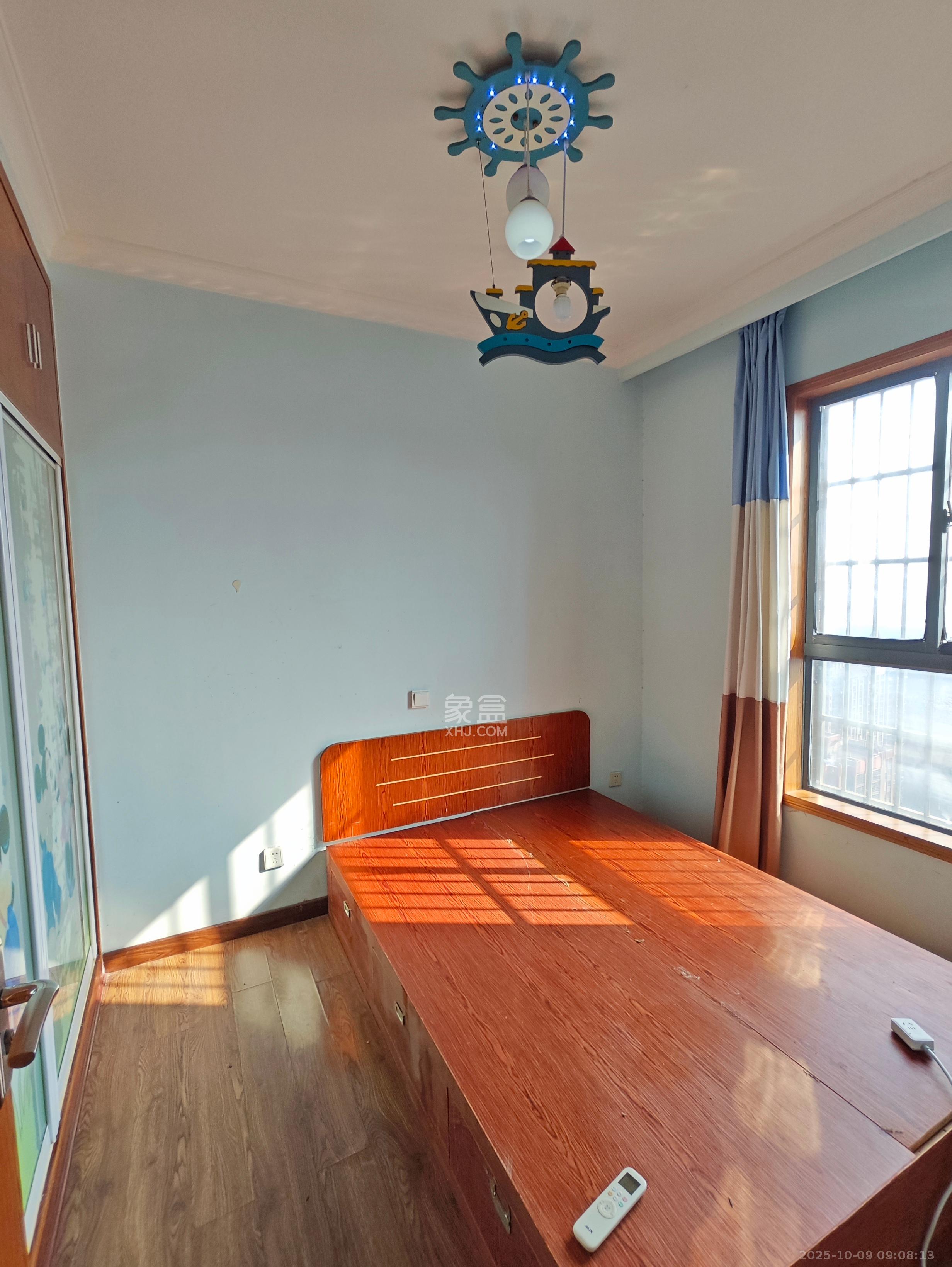 高林仕家  3室2厅1卫    1900.0元/月室内图