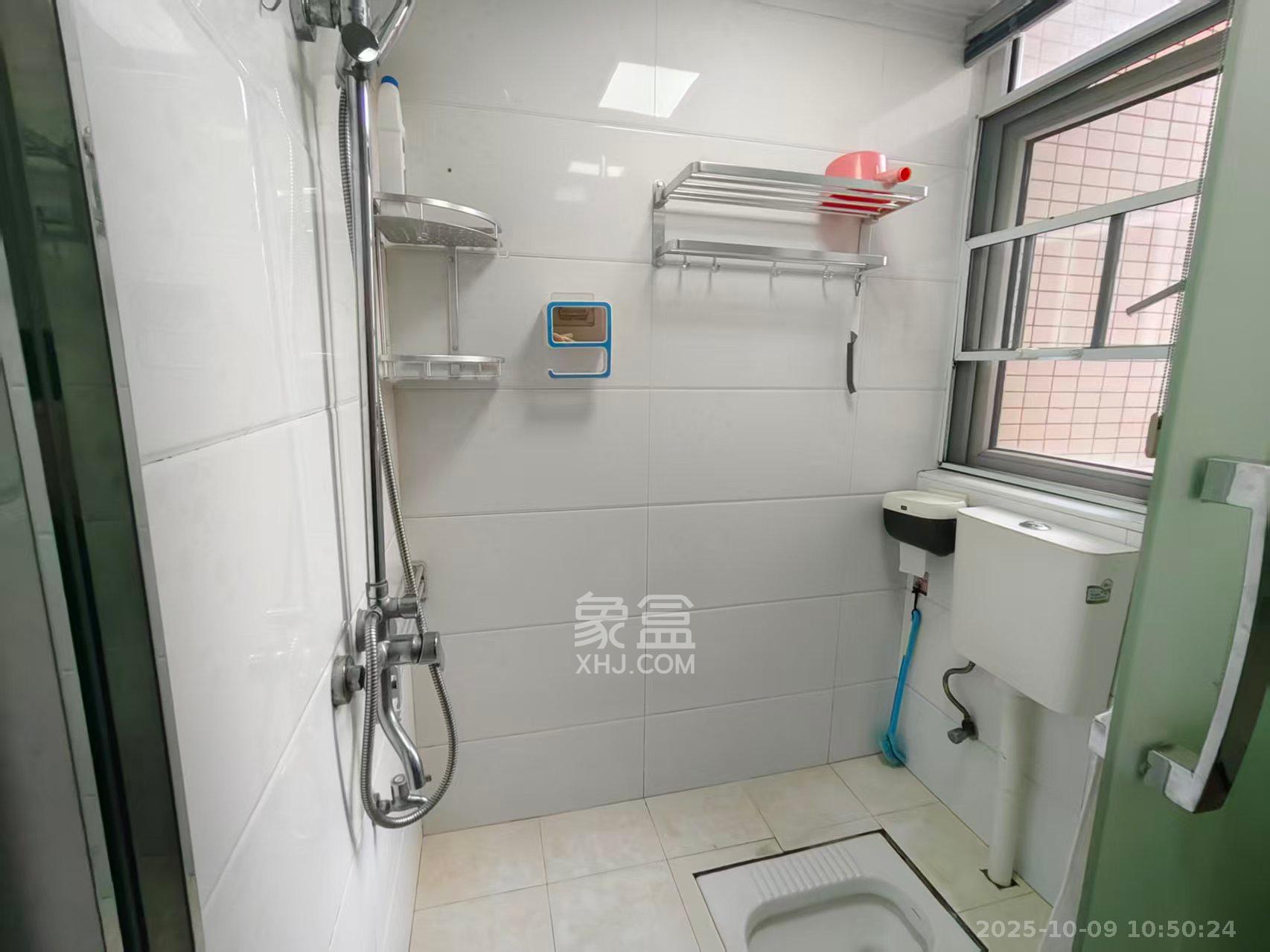 山语城一期  3室2厅1卫    2000.0元/月 山语城一期  3室2厅1卫    2000.0元/月室内图