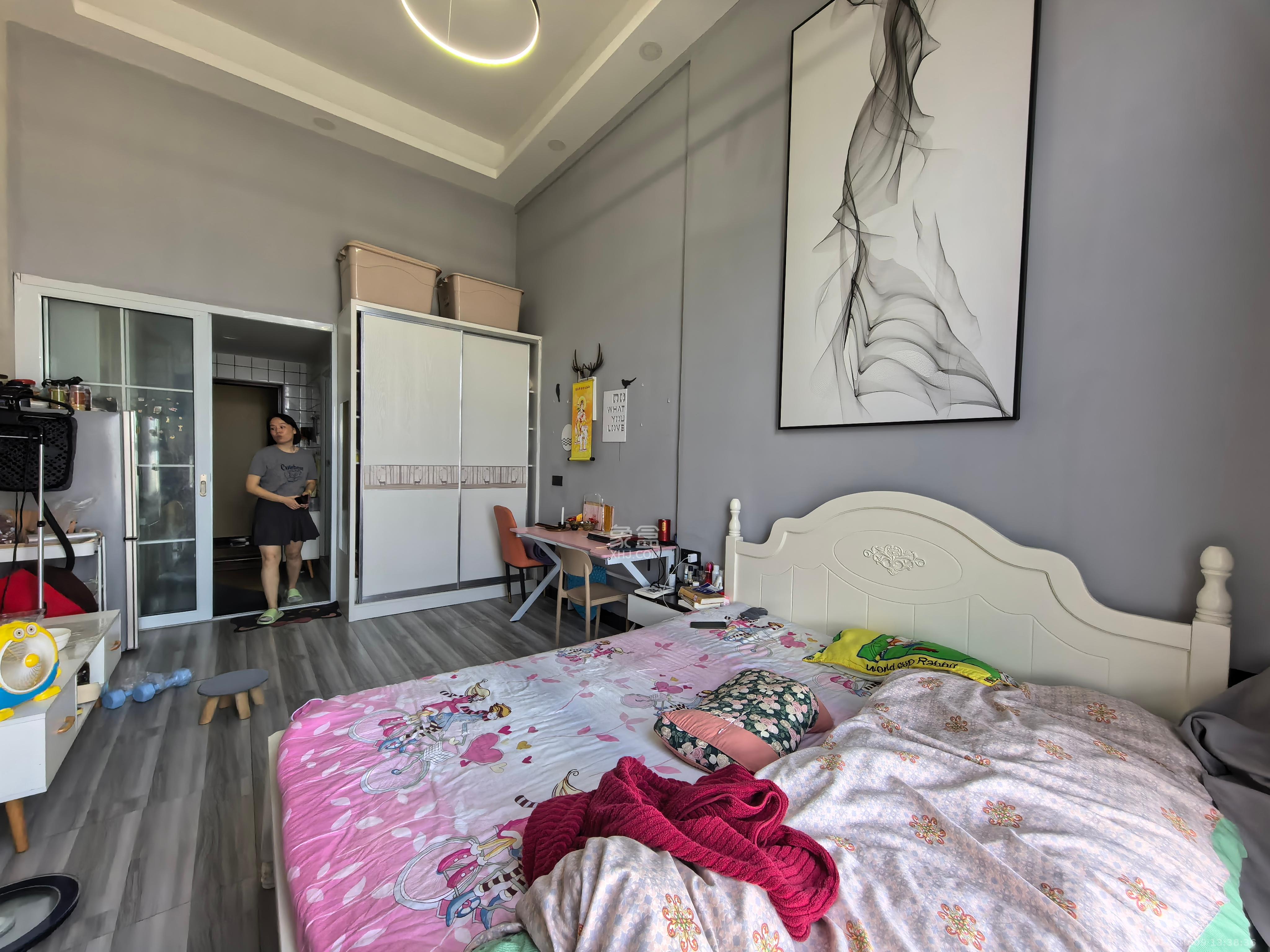 达美溪湖湾  1室1厅1卫    1500.0元/月室内图