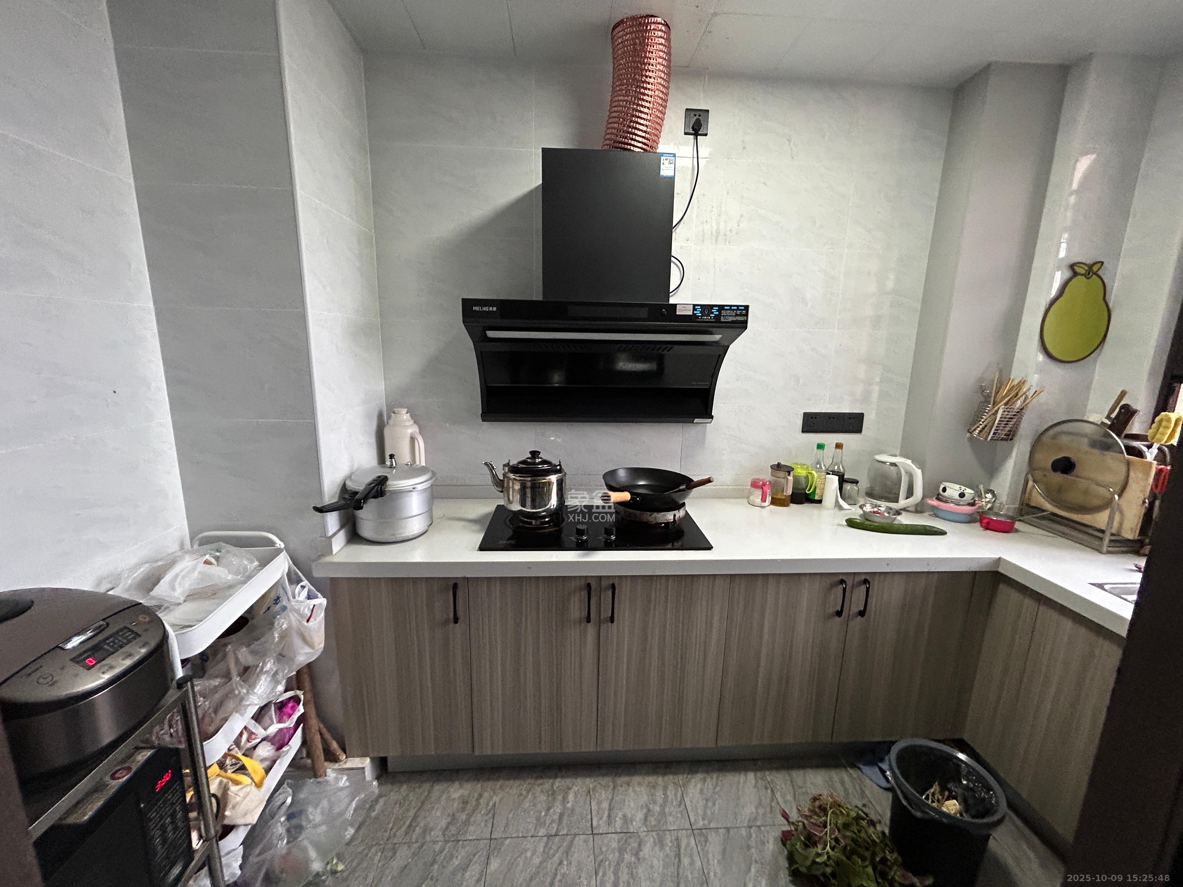 华润琨瑜府 4室2厅2卫 3800.0元/月 华润琨瑜府 4室2厅2卫 3800.0元/月室内图