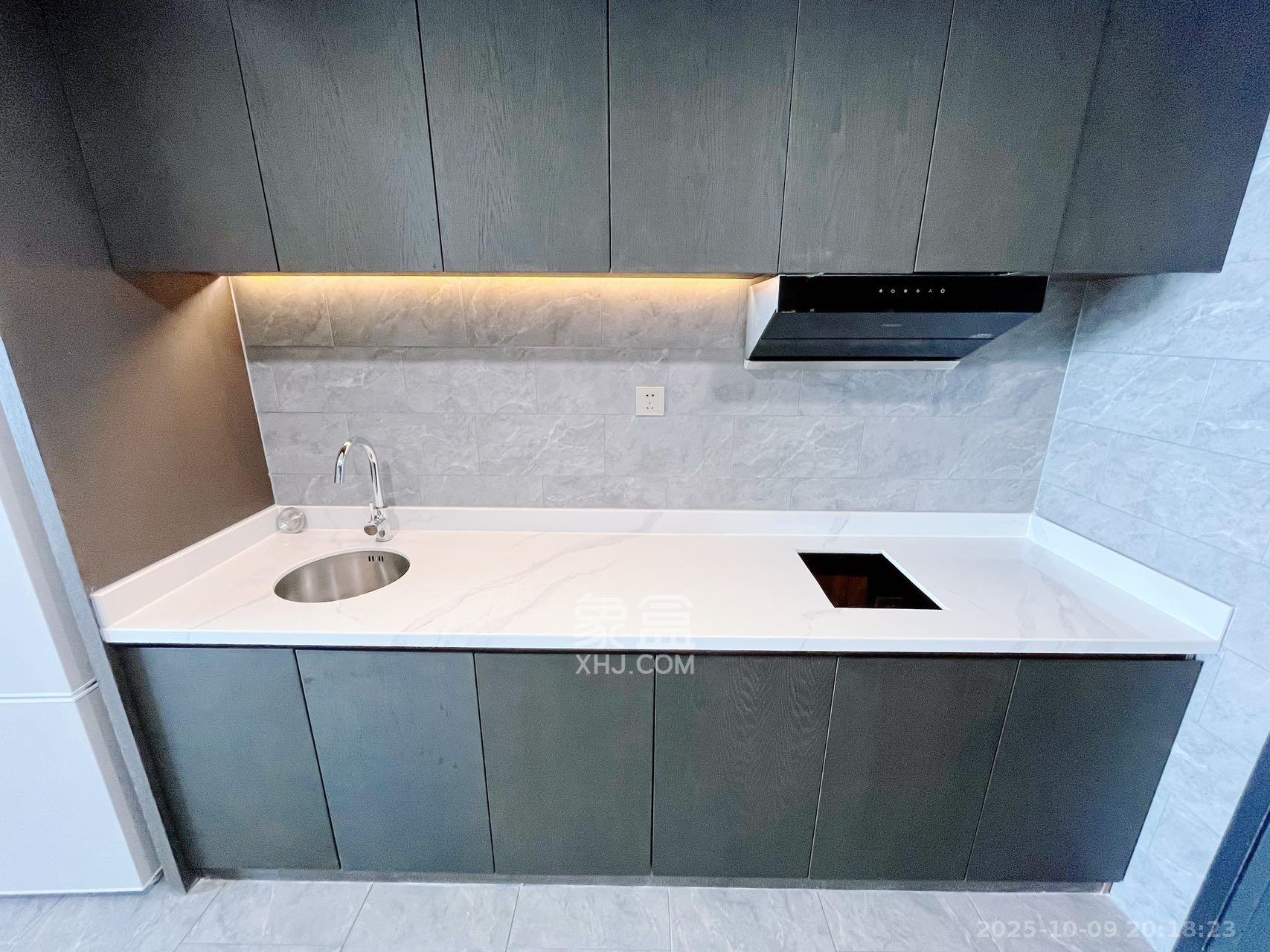 敬天广场  2室1厅1卫    3500.0元/月室内图