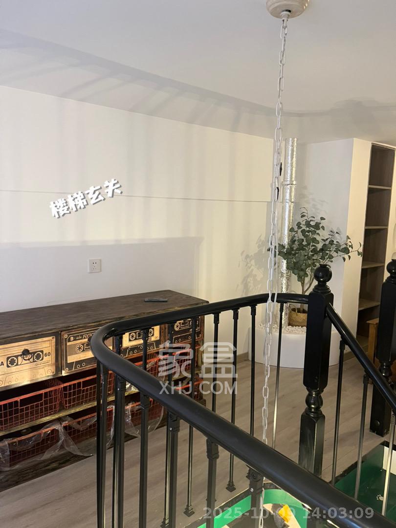 龙湖湘江星座(祺鑫星座公寓) 2室2厅1卫 2100.0元/月 龙湖湘江星座(祺鑫星座公寓) 2室2厅1卫 2100.0元/月室内图