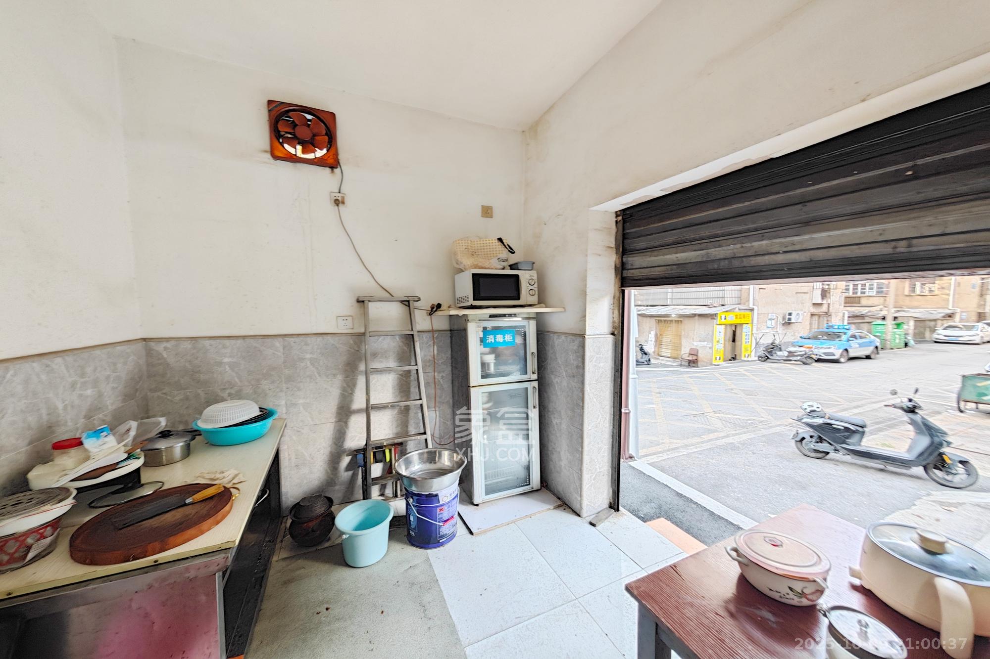 狮子山二片 2室1厅1卫 42.0万 狮子山二片 2室1厅1卫 42.0万厨房