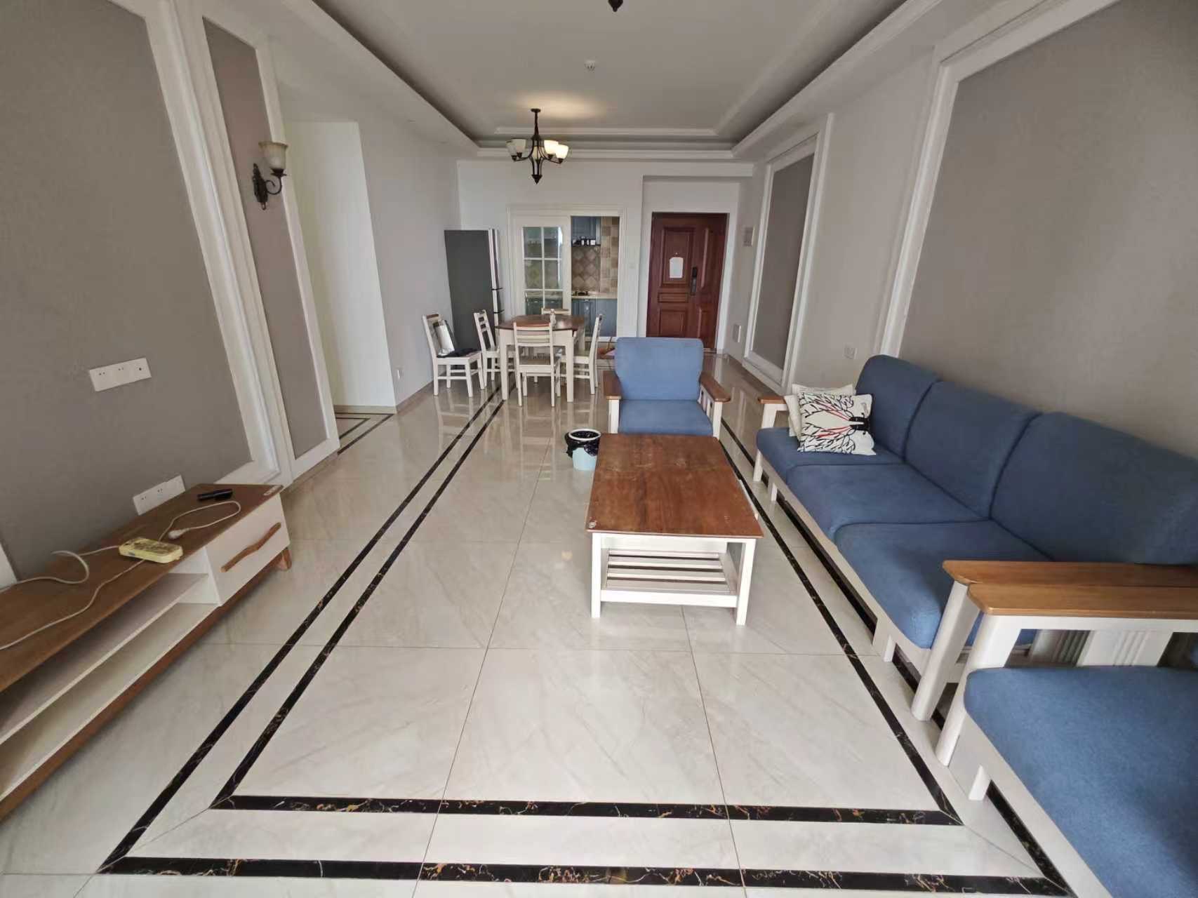 滨江世纪佳城（北区）  3室2厅2卫    3000.0元/月室内图